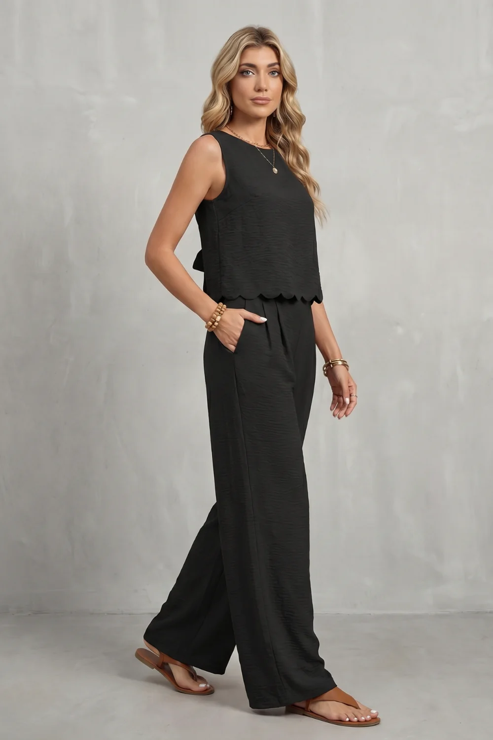 Velmira – Open-back bow detail – Two piece set