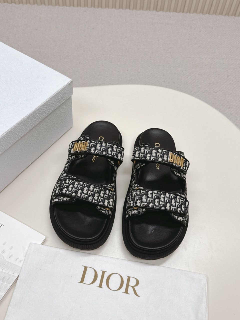 [TOP] Christian Dior Sandals - Black - 711 Luxury