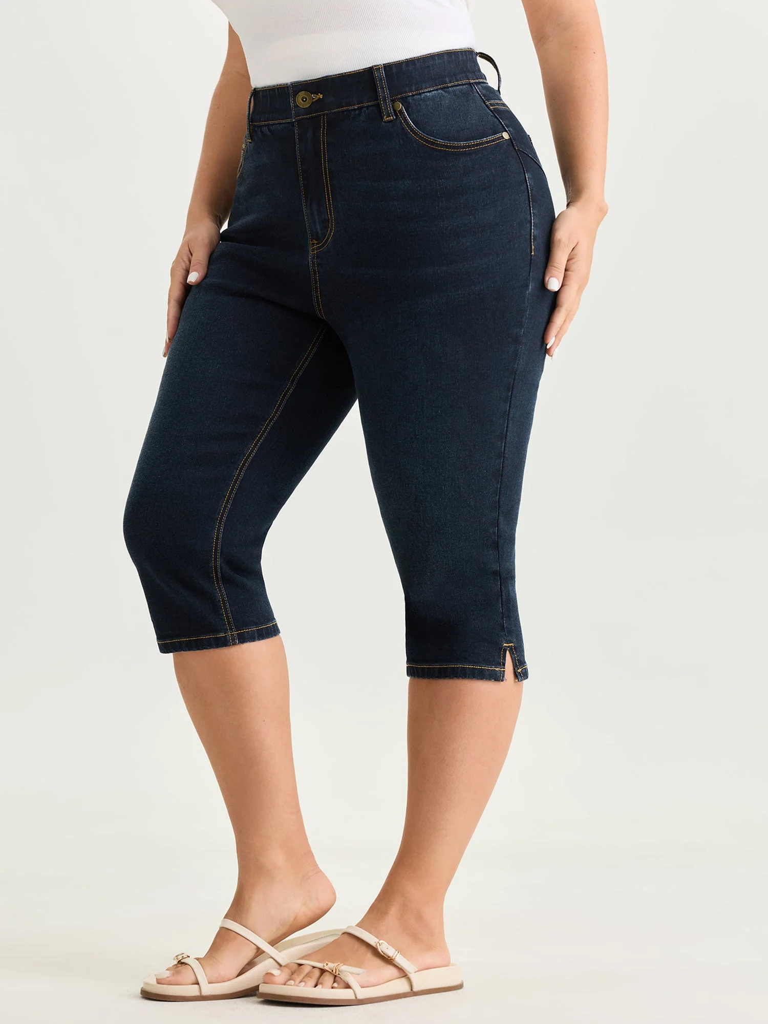 Stretchy Cropped Skinny-Fit Jeans
