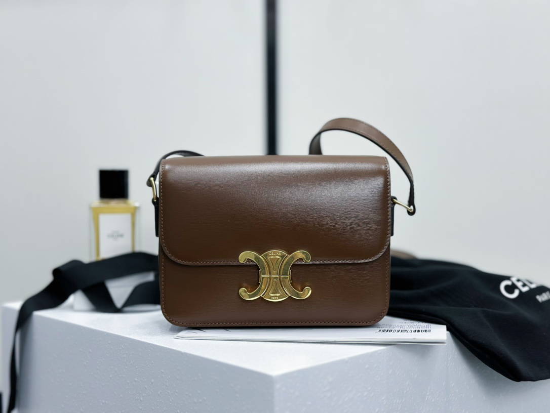 [TOP] CELINE Triomphe Bag Box Leather 18.5x14x6cm - Chocolate - 711 Luxury