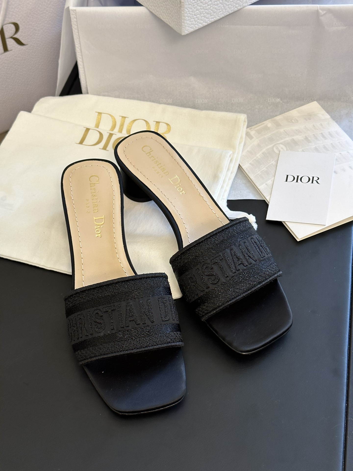 [TOP] Christian Dior Slippers - Black - 711 Luxury