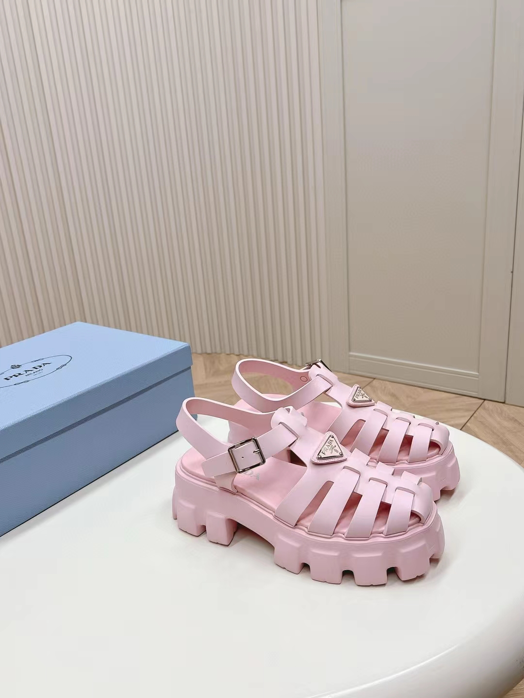 [TOP] PRADA Sandals - Pink - 711 Luxury