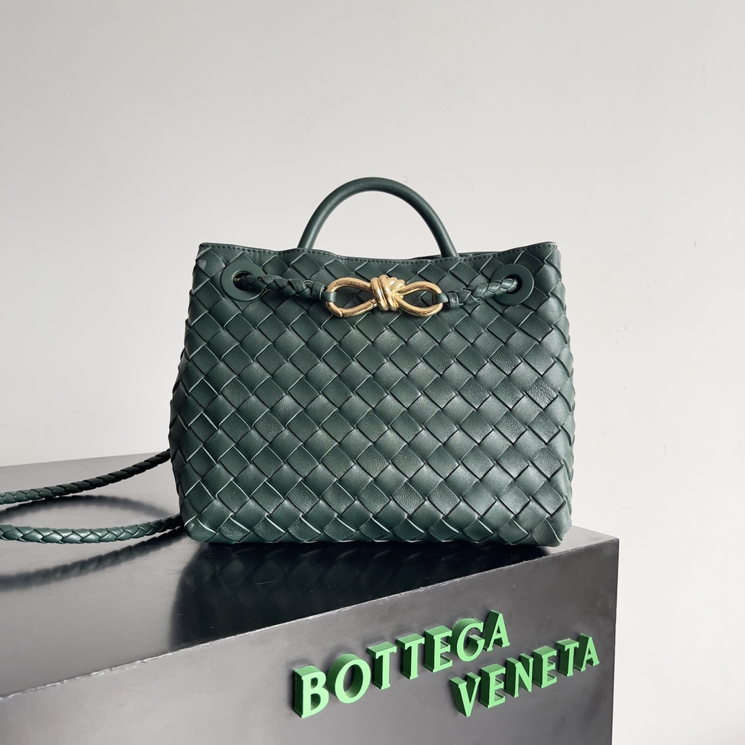 [TOP] Bottega Veneta BV Andiamo Bag Lambskin 25x22x10.5cm - Dark Green - 711 Luxury