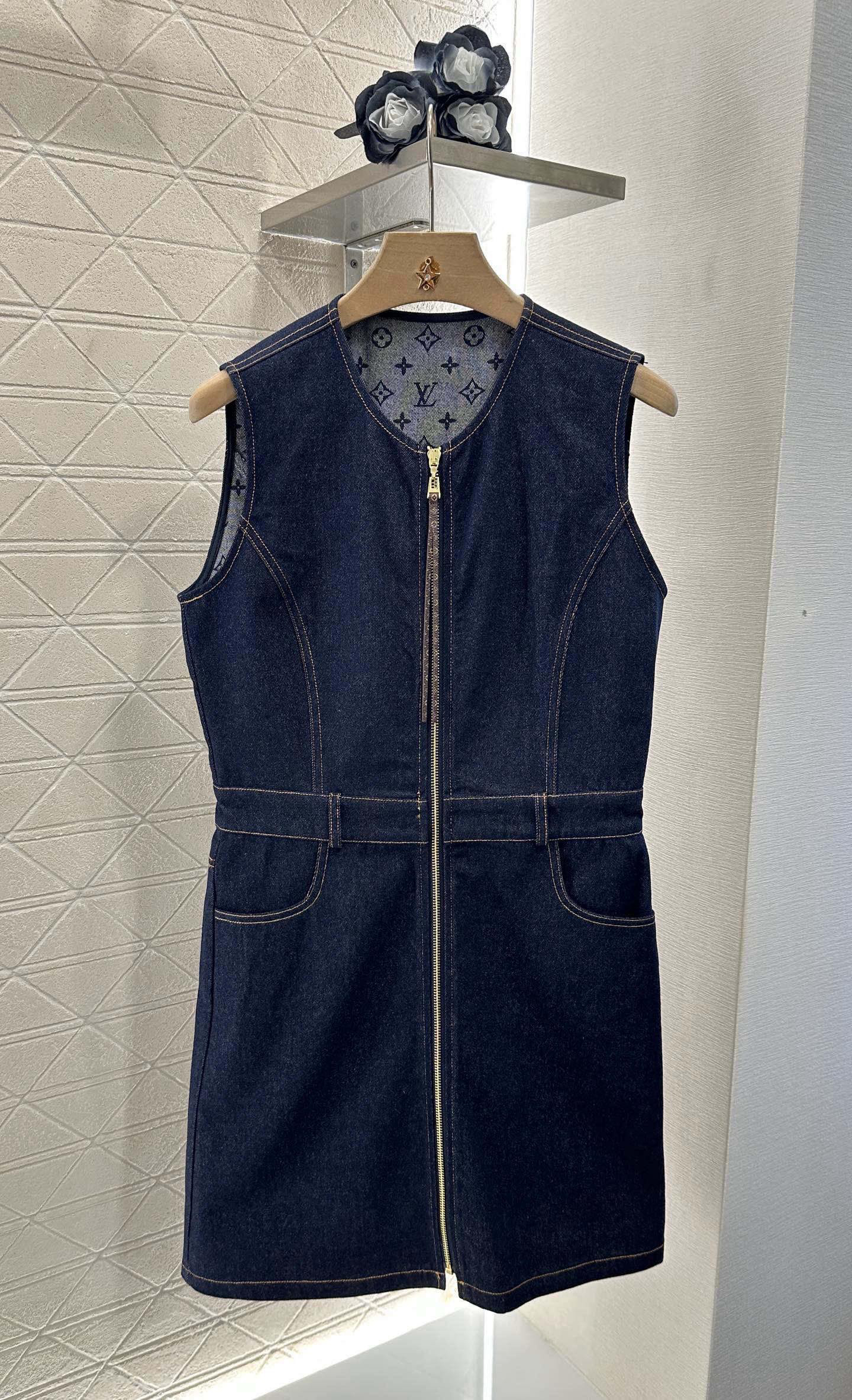 [TOP] Louis Vuitton LV Denim Dress - Blue