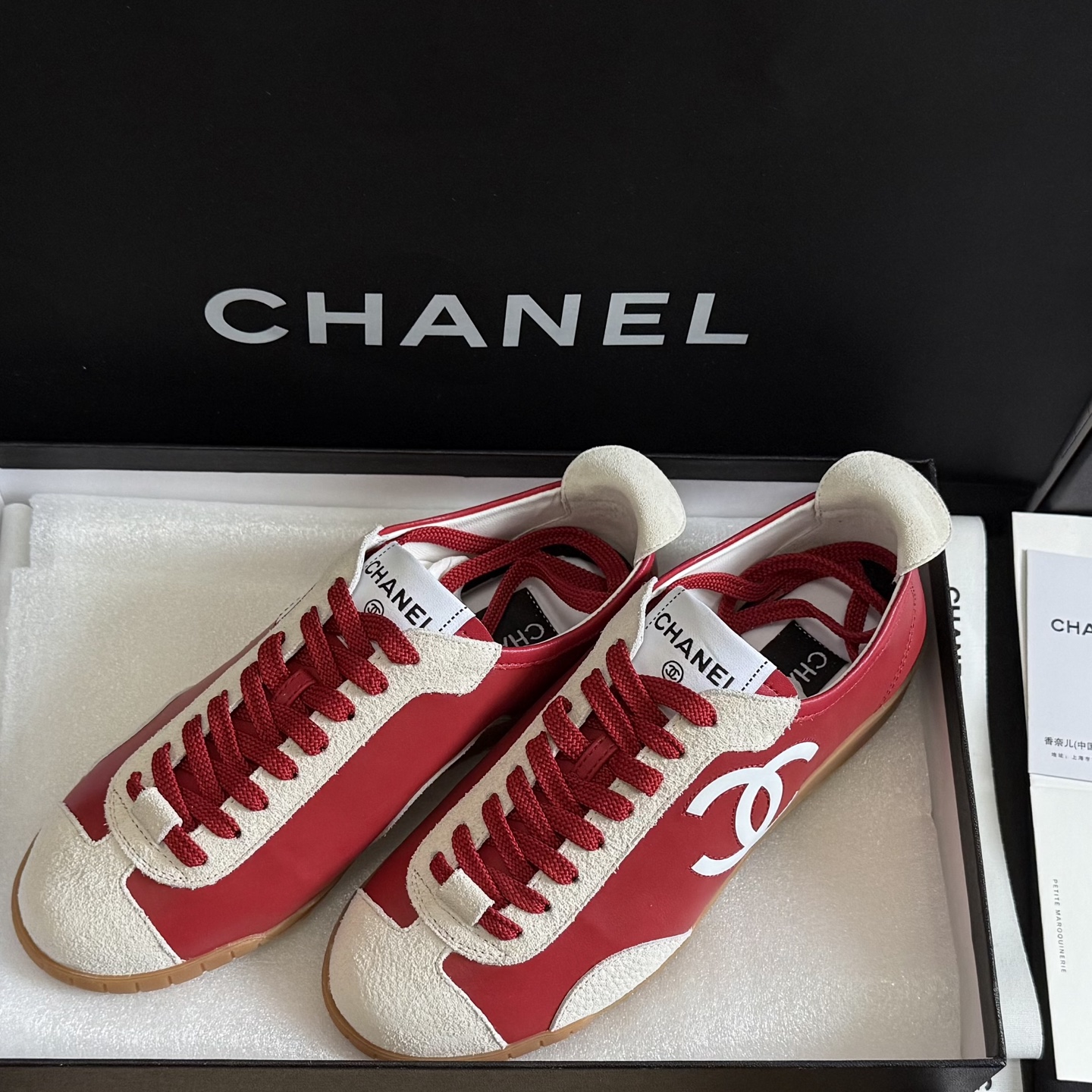 [TOP] CHANEL Sneakers - Red - 711 Luxury