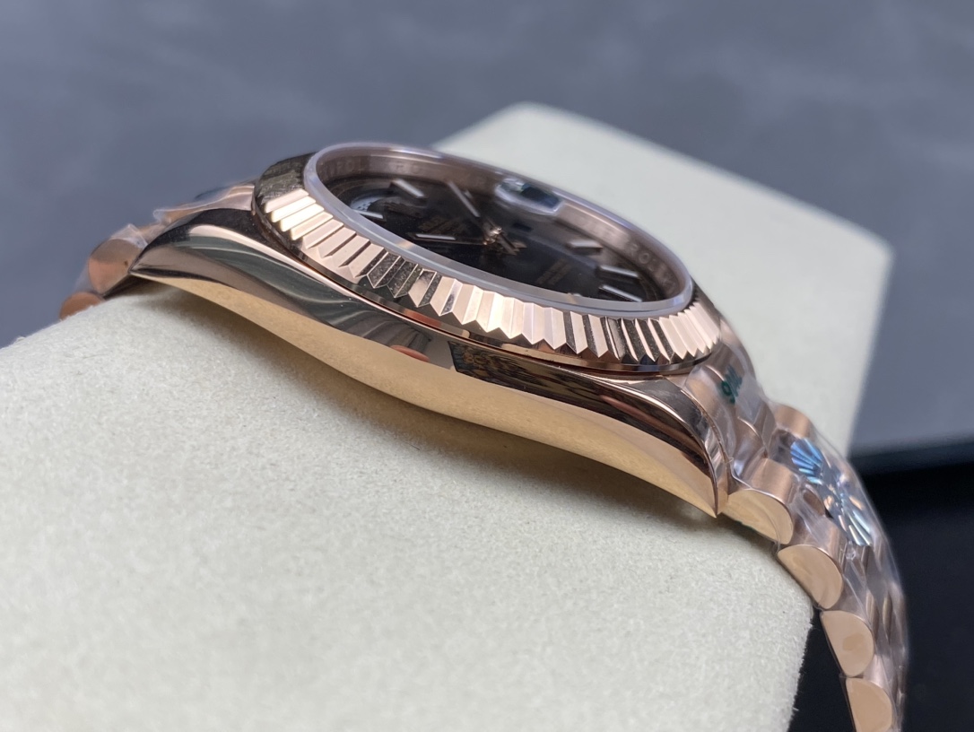 [TOP] ROLEX Men's Watch 40 mm - Black