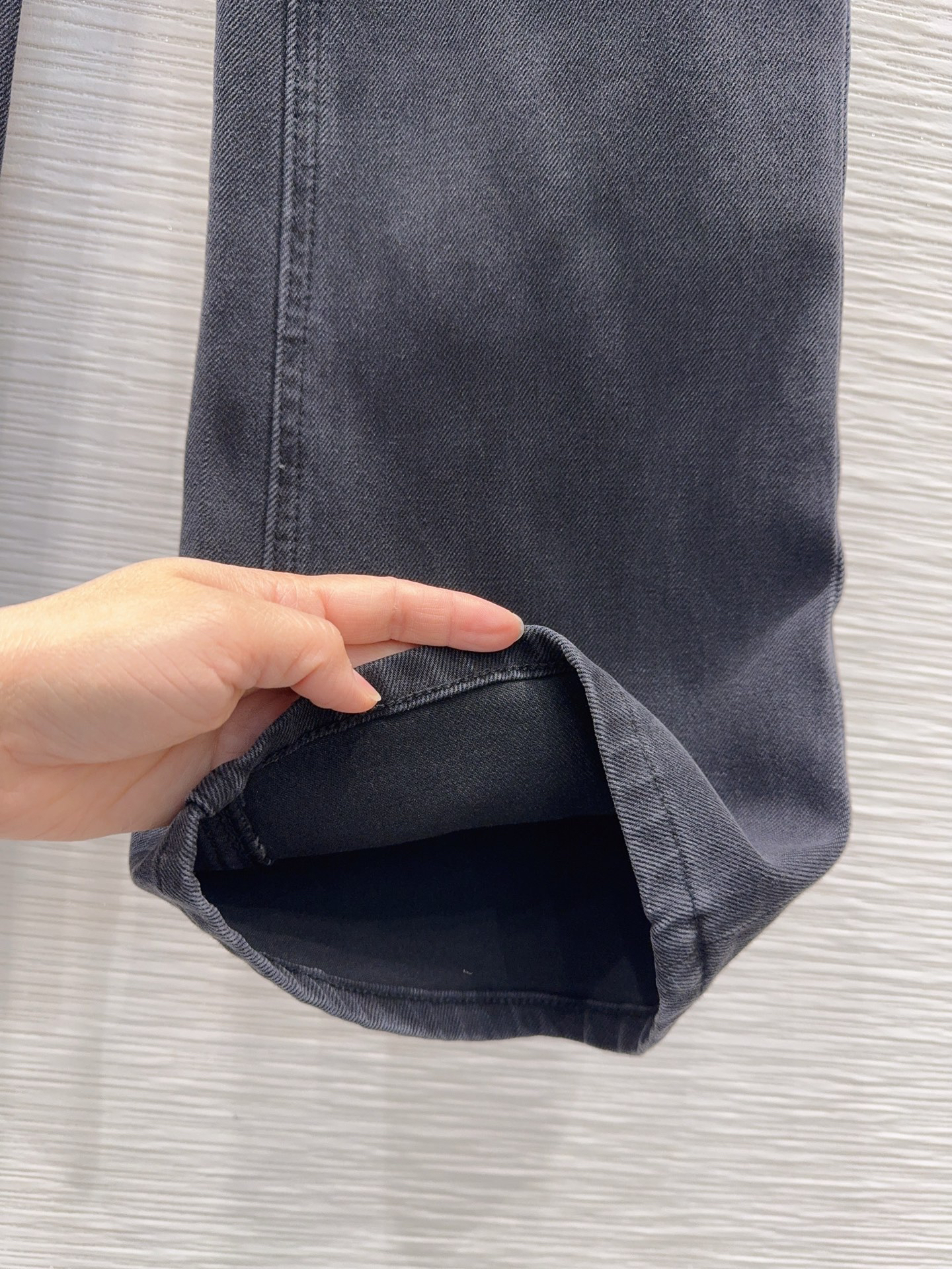 [TOP] Yves Saint Laurent YSL Pants - Black