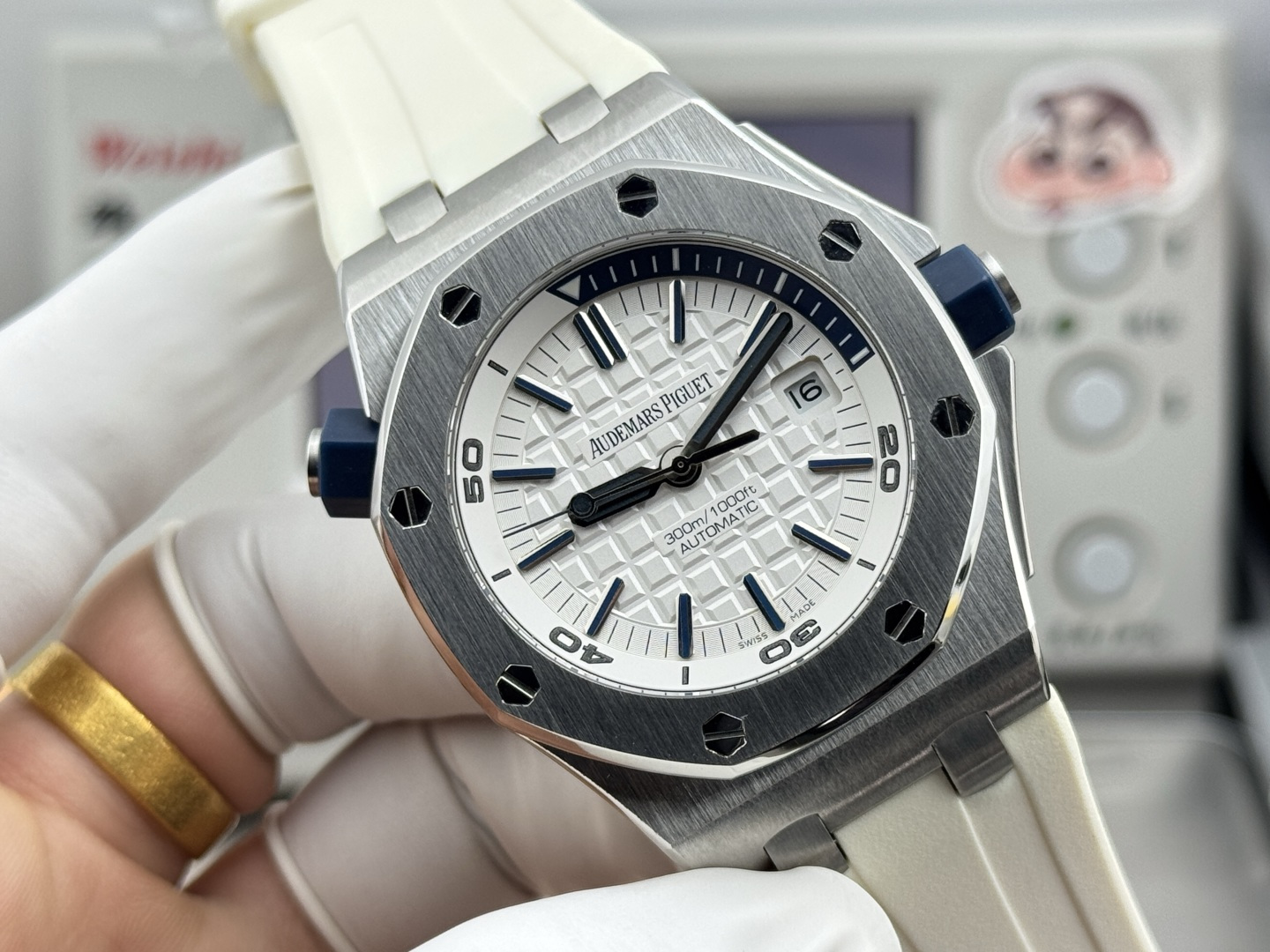 [TOP] Audemars Piguet Men's Watch 42mmX14.1mm - White - 711 Luxury