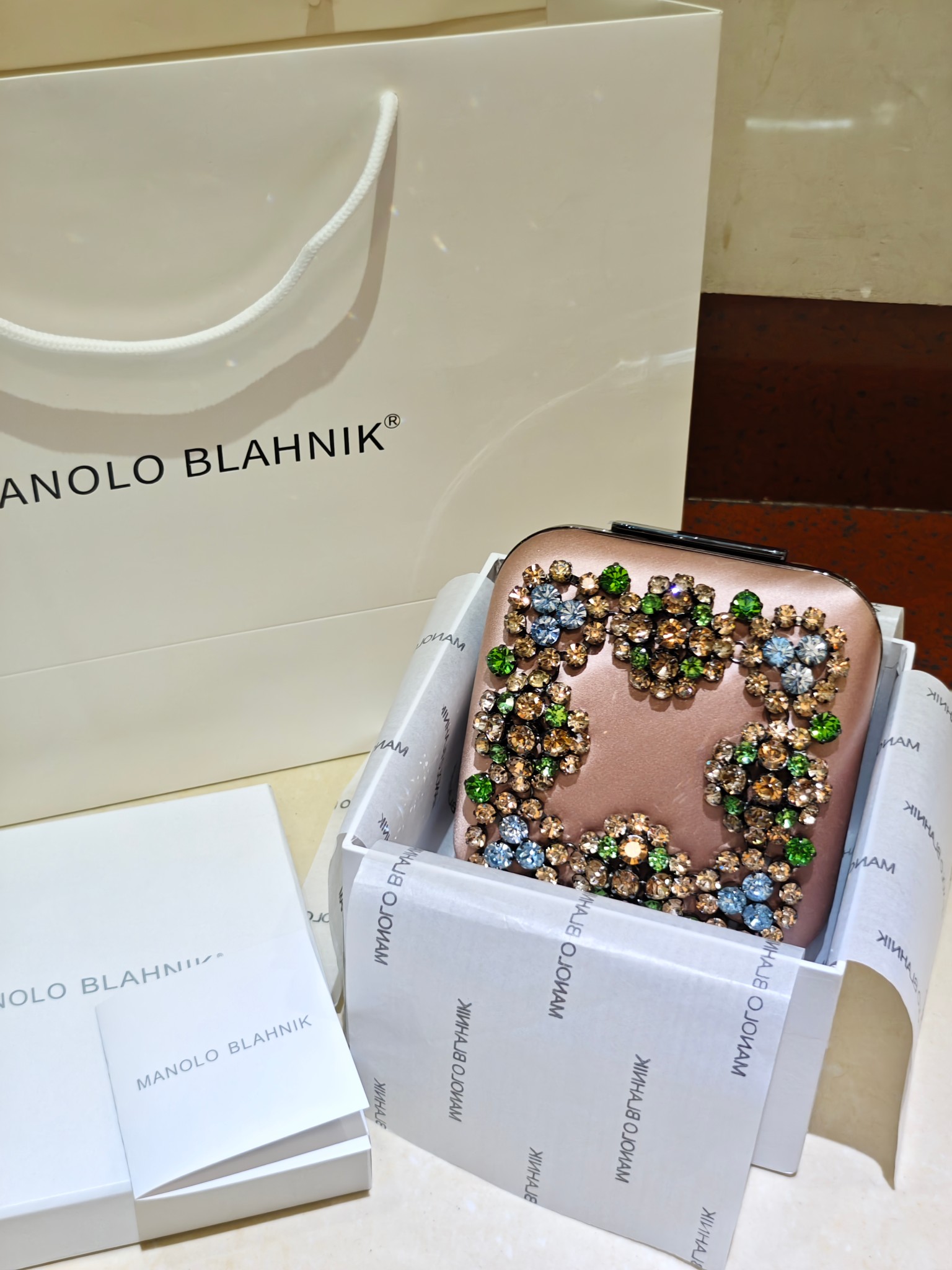 [TOP] MANOLO BLAHNIK Lace-patterned Square Bag 15.8*17*7.3cm - Pink - 711 Luxury