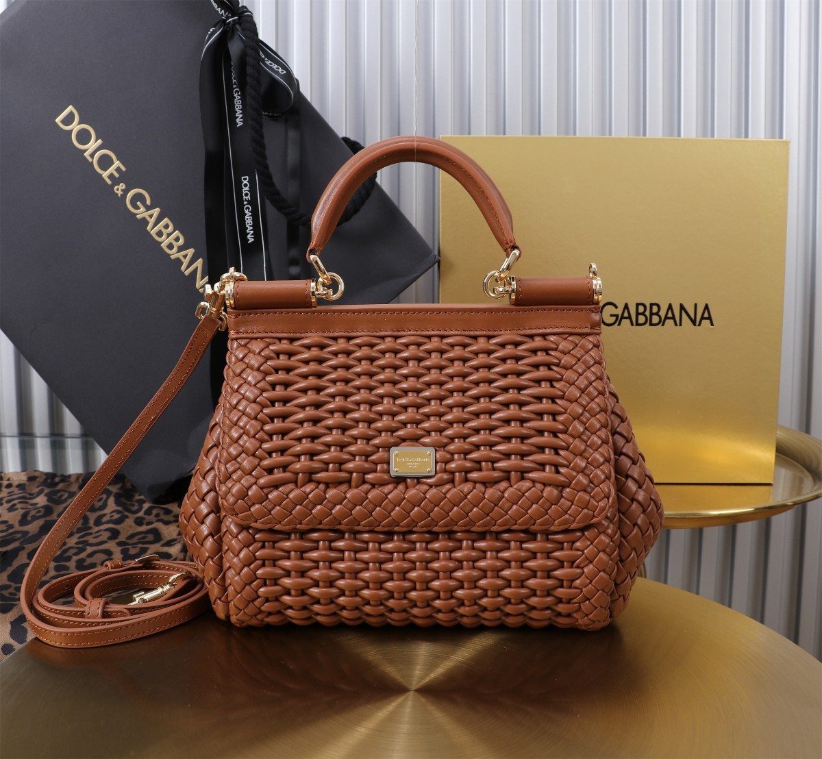 [TOP] Dolce & Gabbana D&G Sicily Bag 20 x 16 x 8 CM - Brown - 711 Luxury
