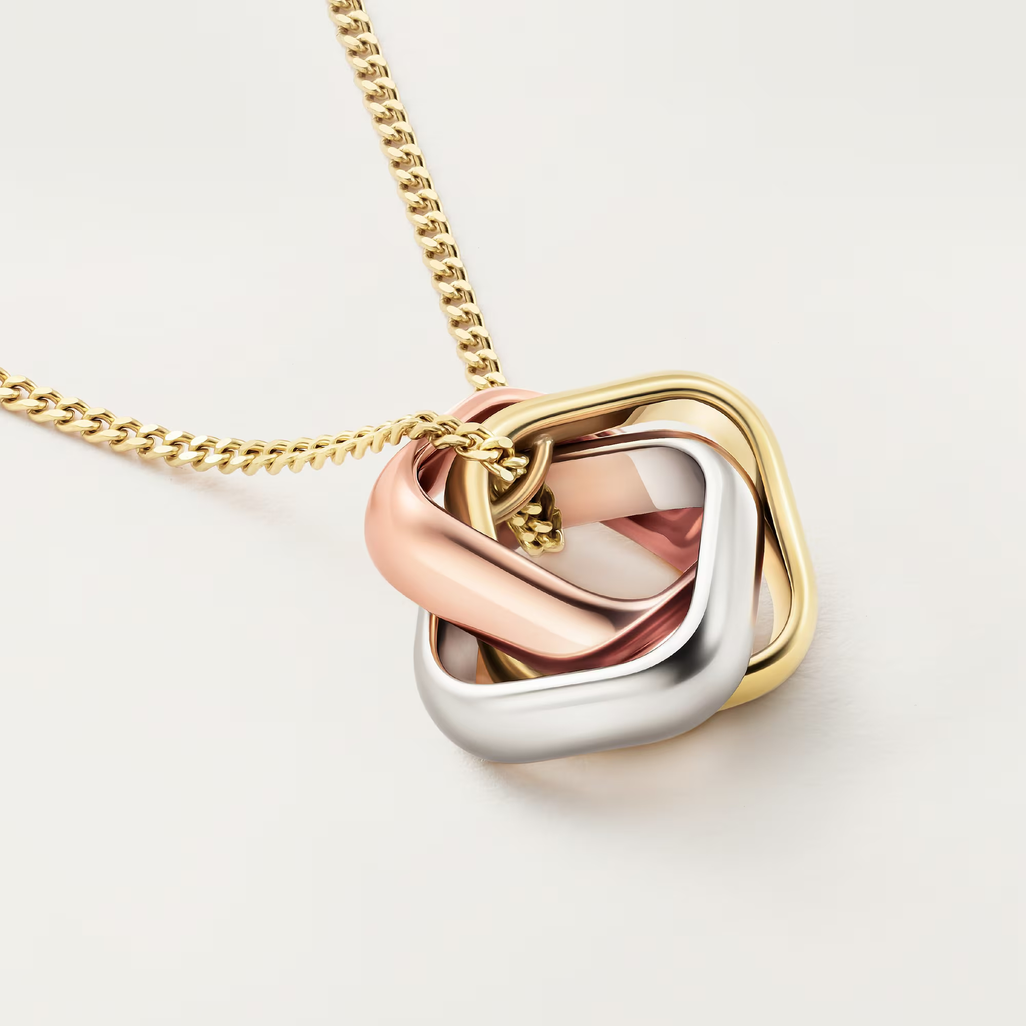 Carty Three Circles Necklace, Three Tone, Square,No Gemstones