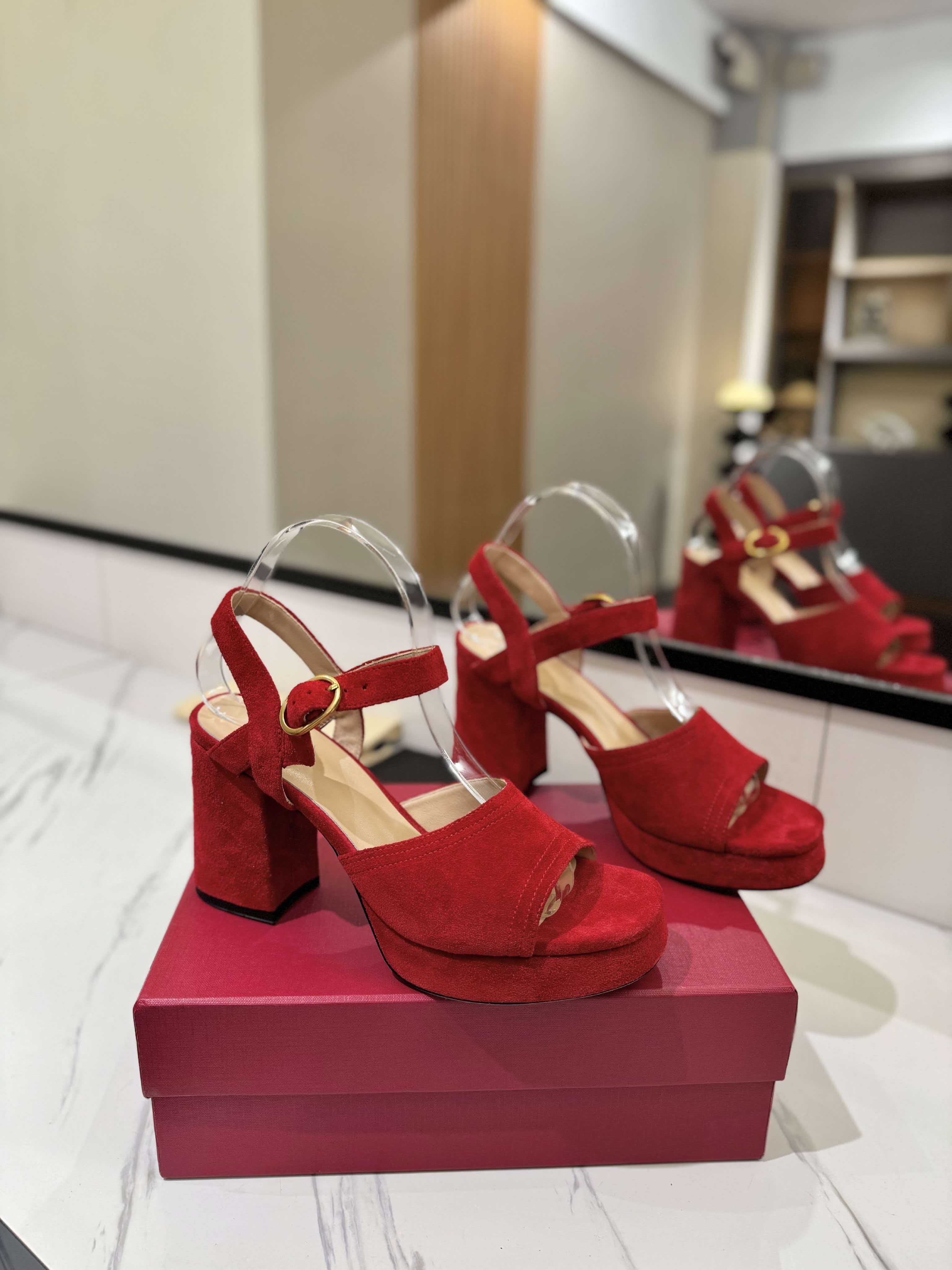 [TOP] VALENTINO High-heeled Shoes - 15 Color - 711 Luxury
