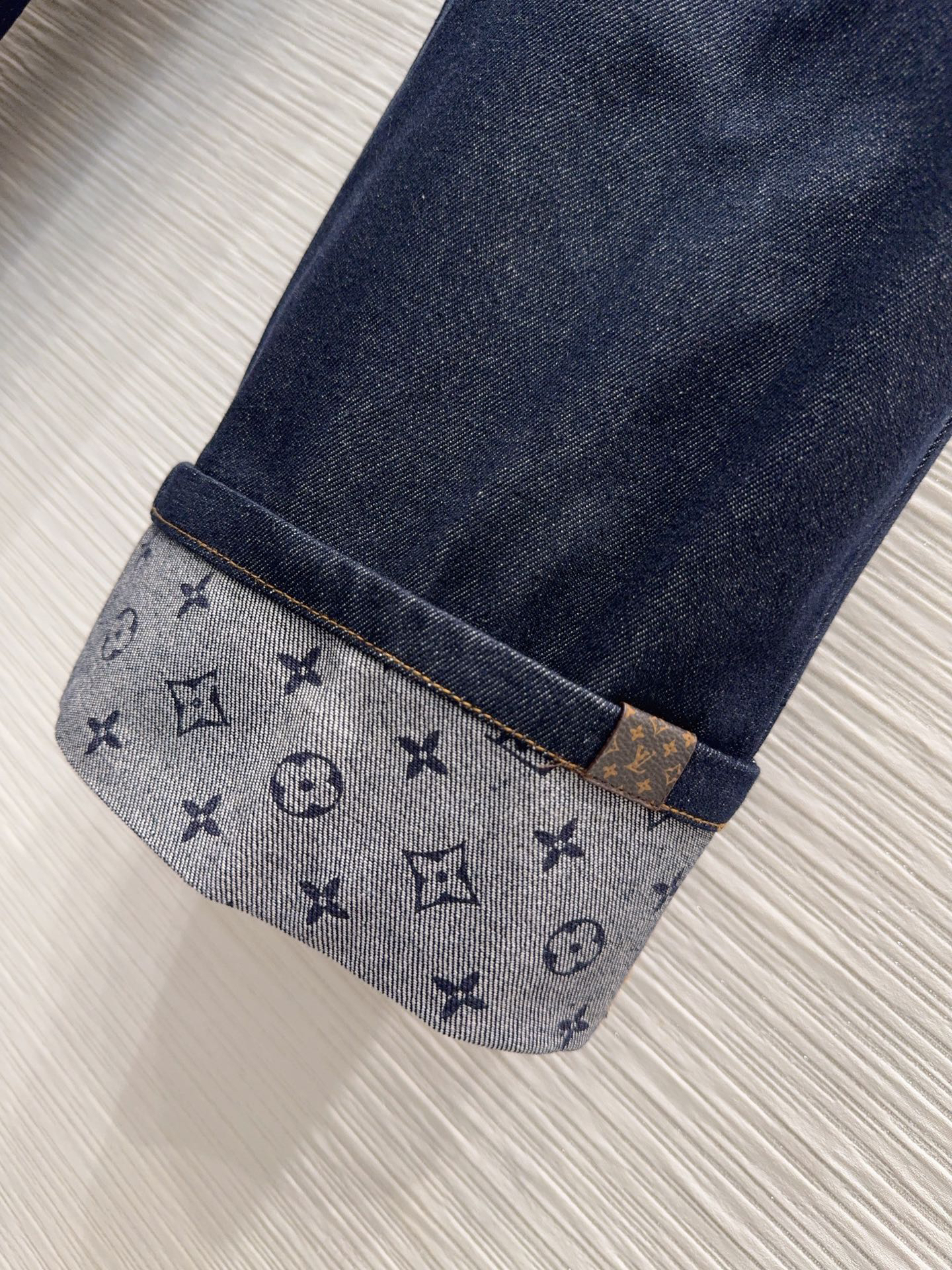 [TOP] Louis Vuitton LV Pants - Navy Blue
