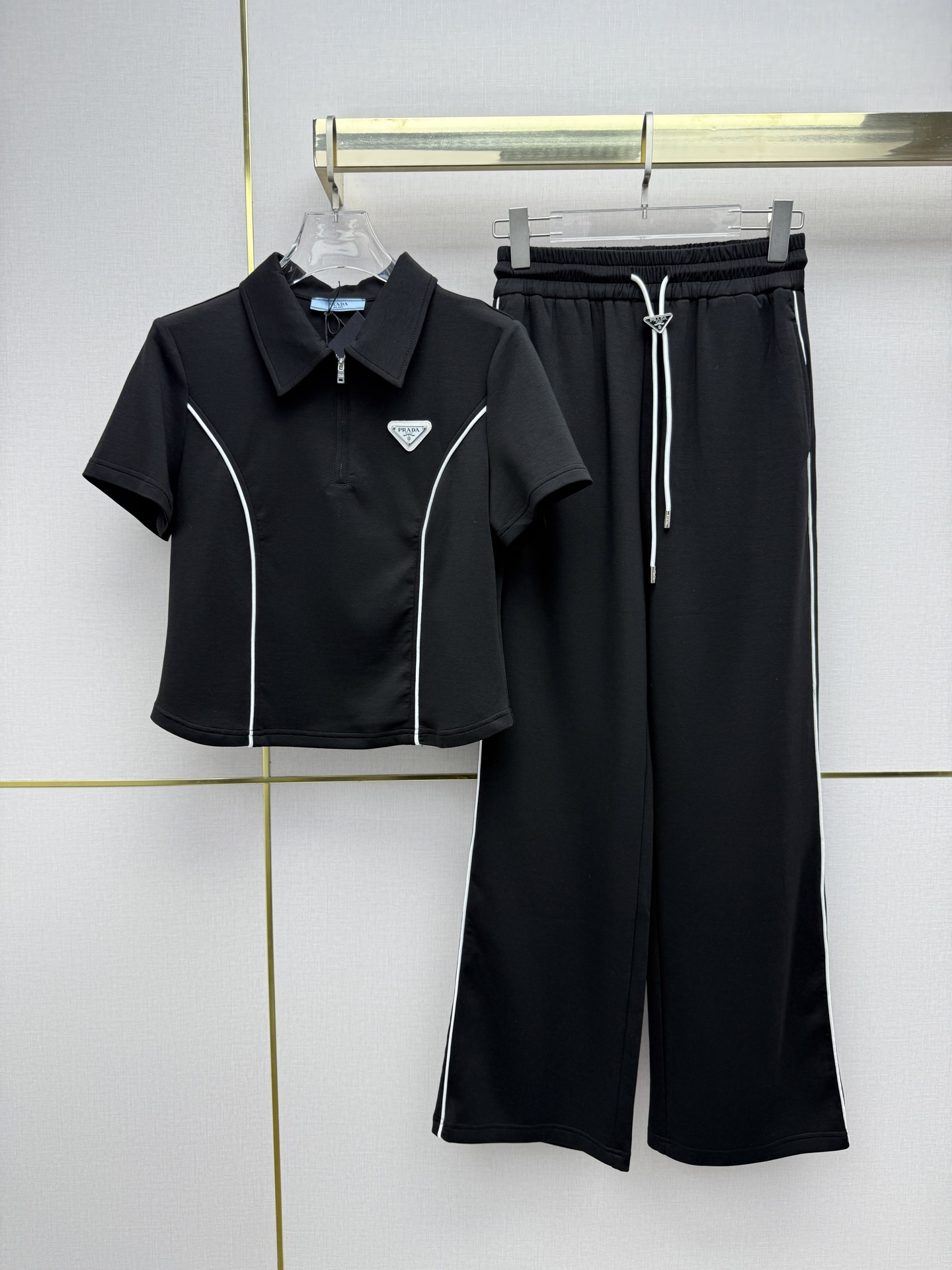 [TOP] PRADA Polo T-shirt + Pants Set - Black