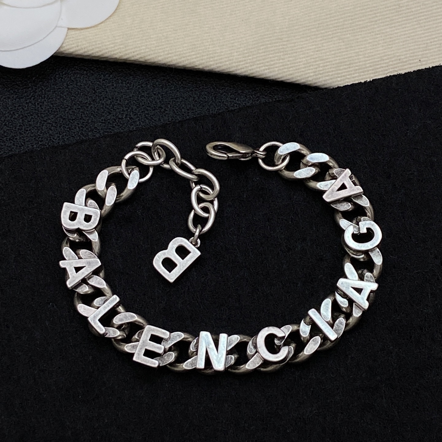 [TOP] BALENCIAGA Bracelet - Silver - 711 Luxury