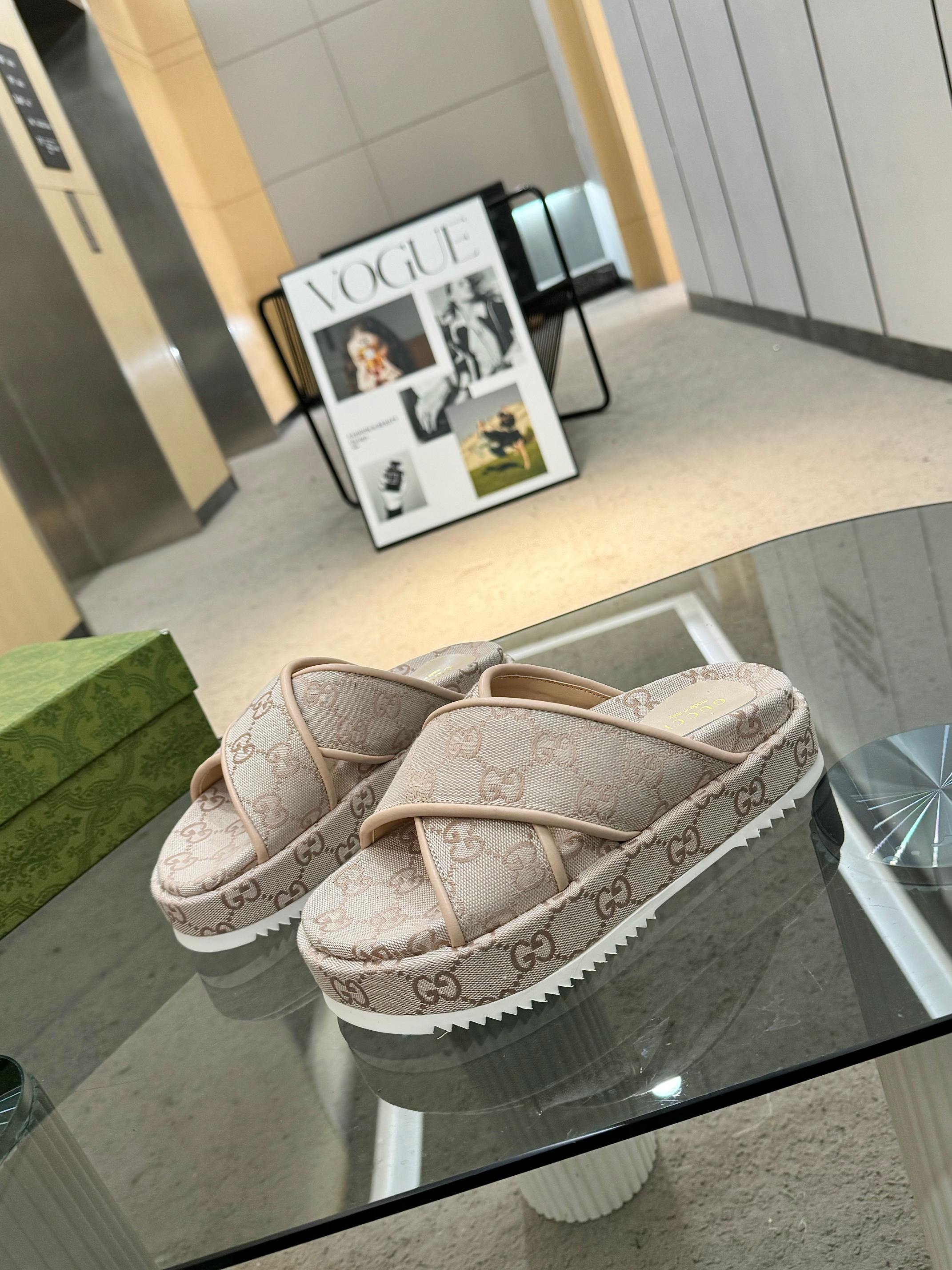 [TOP] GUCCI Platform Sandals  - Brown - 711 Luxury