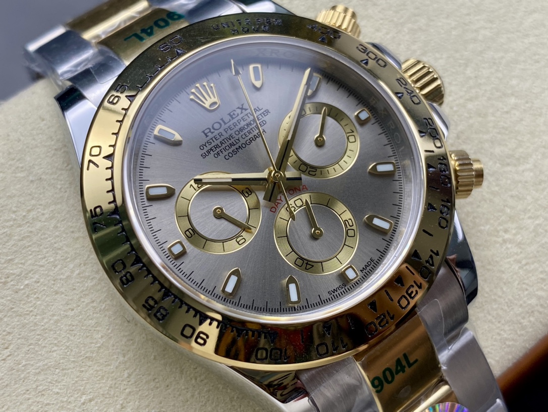 [TOP] ROLEX Men's Watch 40 mm - Gold