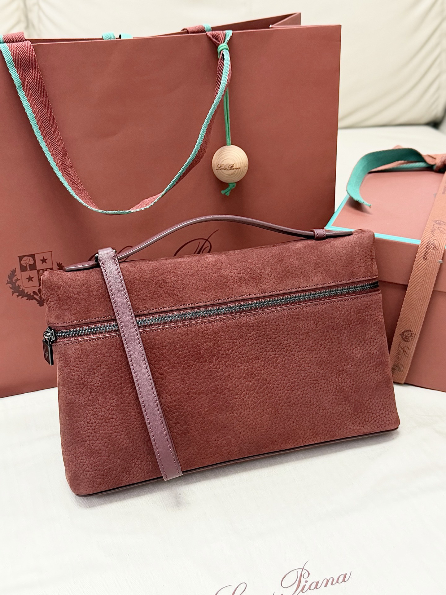 [TOP] Loro Piana Extra Pouch 29*17*5 cm - Deep Red - 711 Luxury