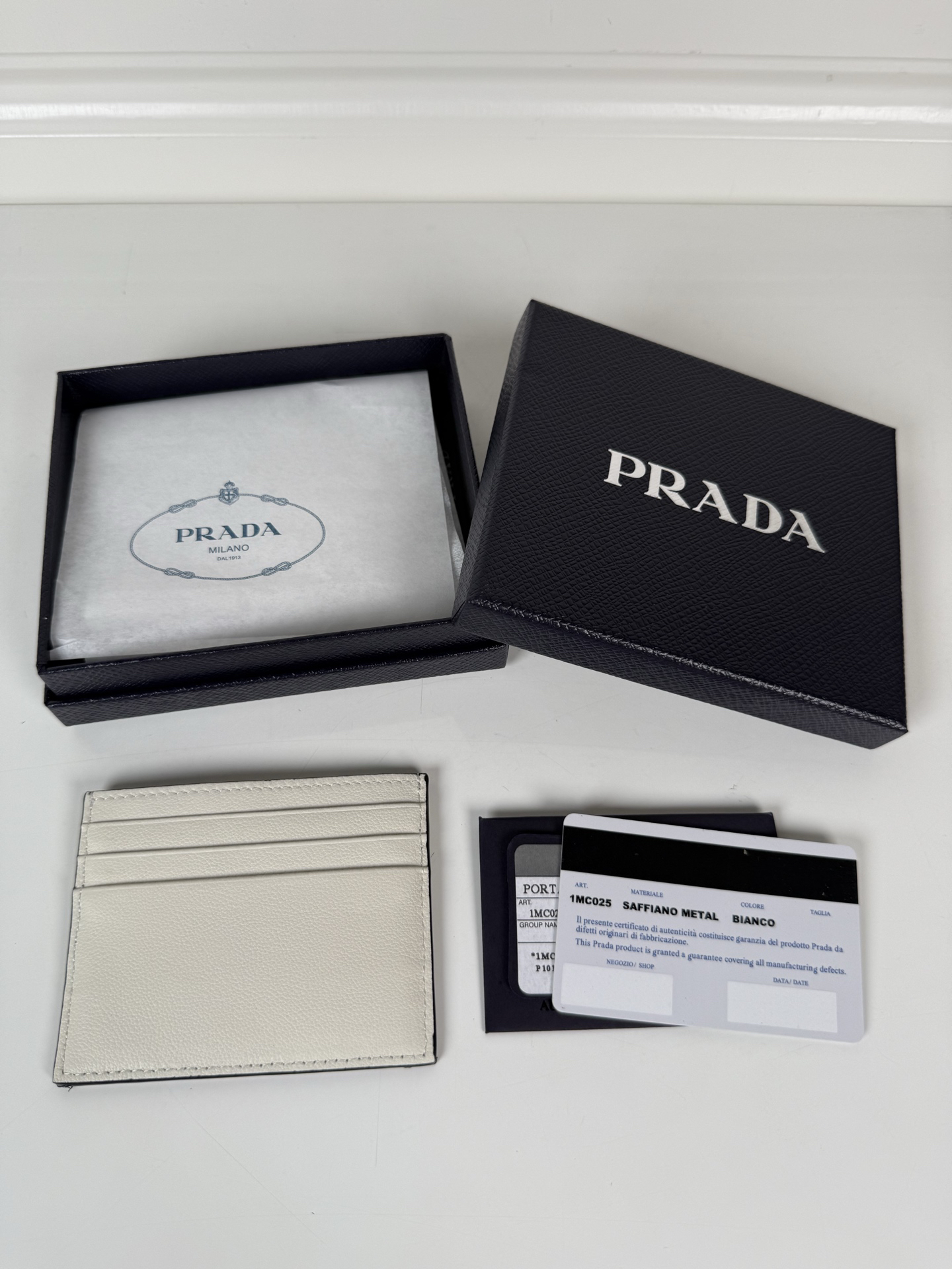 [TOP] PRADA Card Holder 11.2*8.5cm - White - 711 Luxury