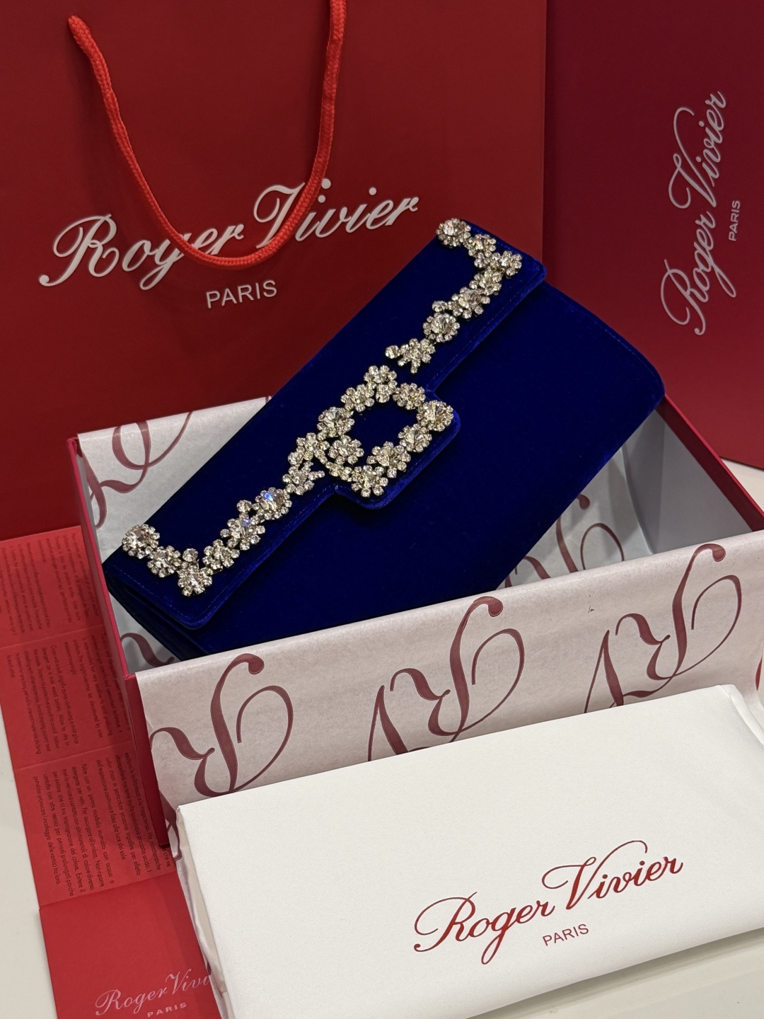 [TOP] ROGER VIVIER Diamond Bag 24-13-3 CM - Dark Blue - 711 Luxury