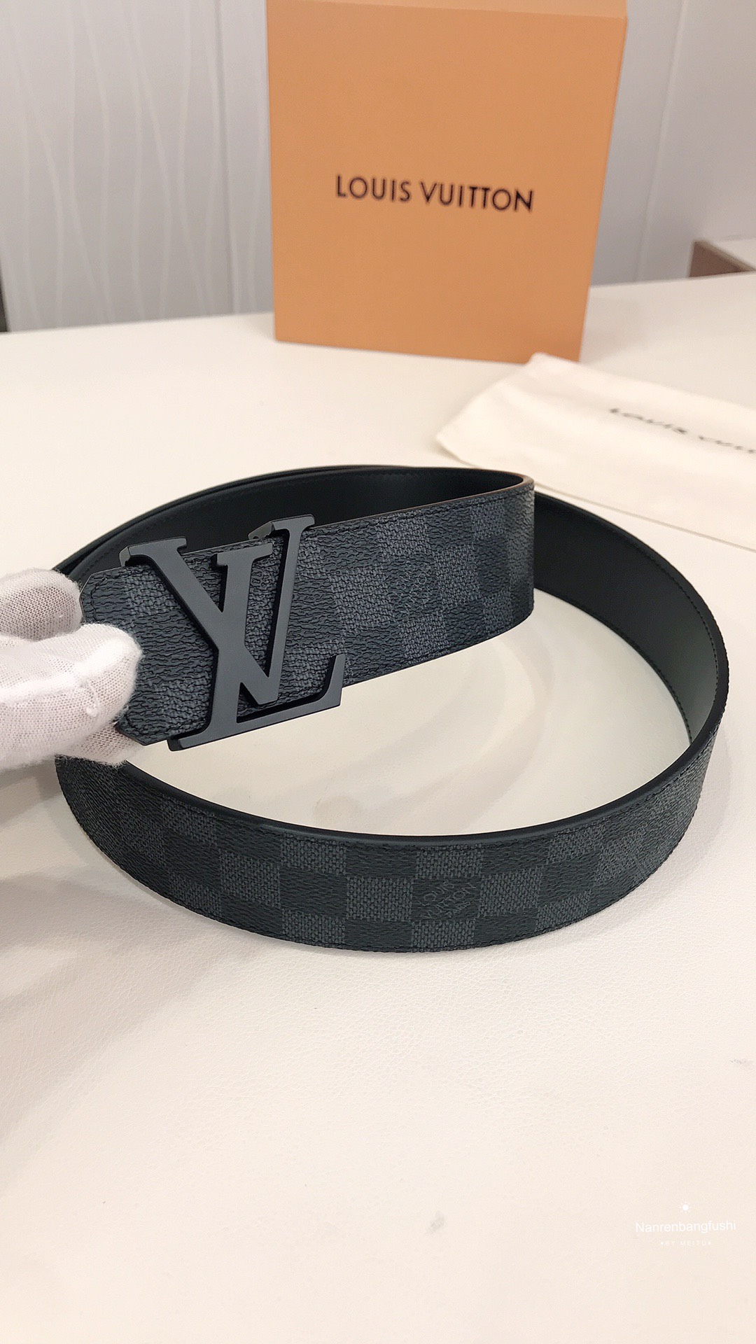 [TOP] Louis Vuitton LV Men's Monogram Eipse Belt 4 cm - Black - 711 Luxury