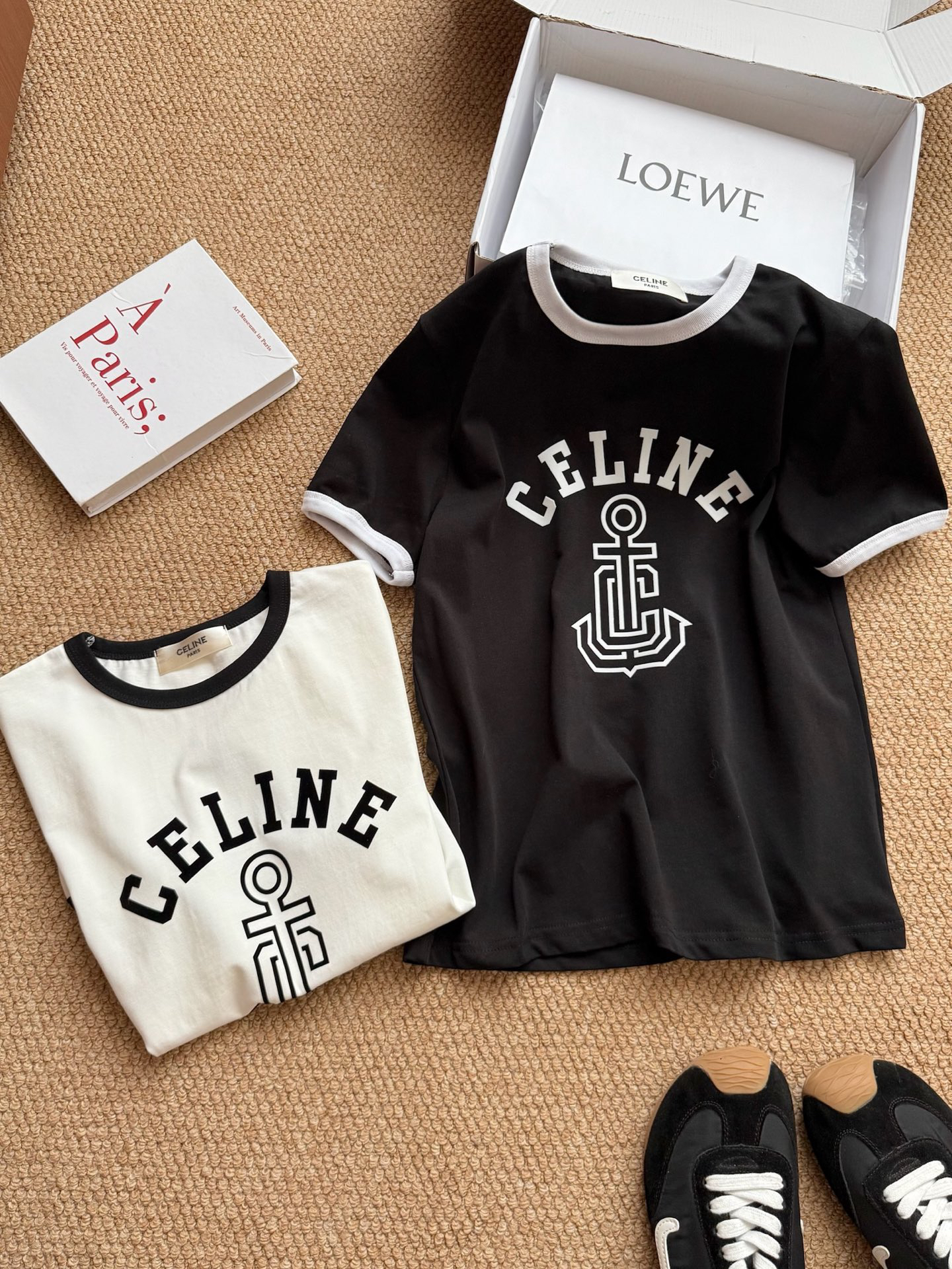 [TOP] CELINE Short-Sleeve T-Shirt - 2 Color