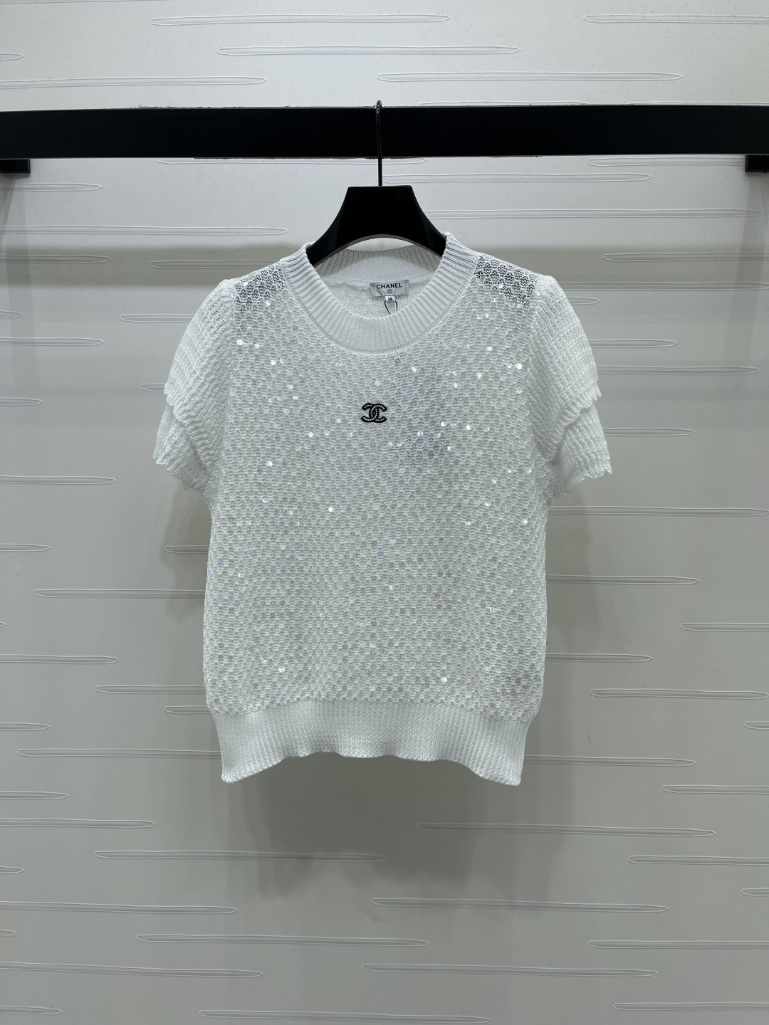 [TOP] CHANEL Knit Top - White - 711 Luxury