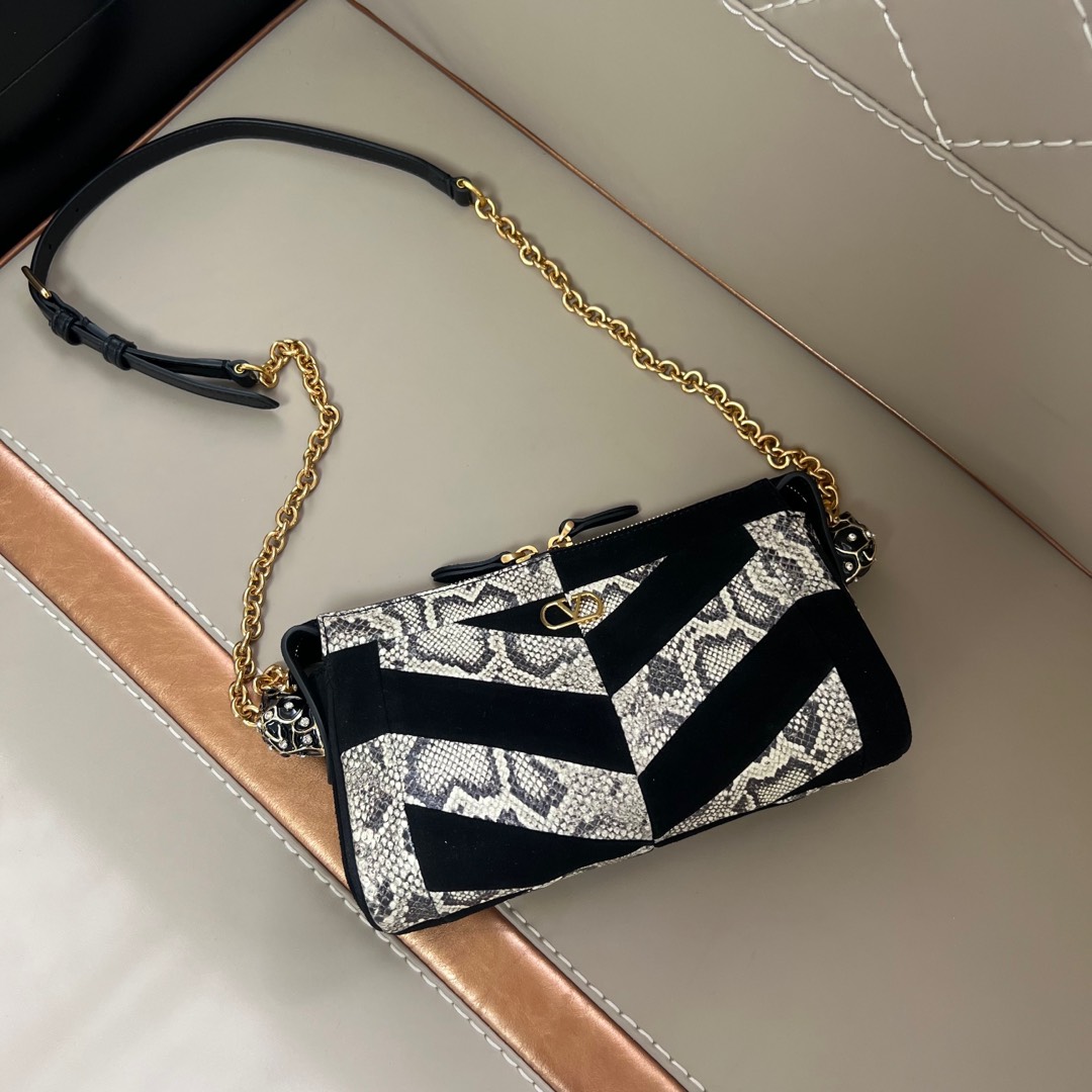 [TOP] VALENTINO GARAVANI PANTHEA Bag 24 X  14 X  6  cm - Black