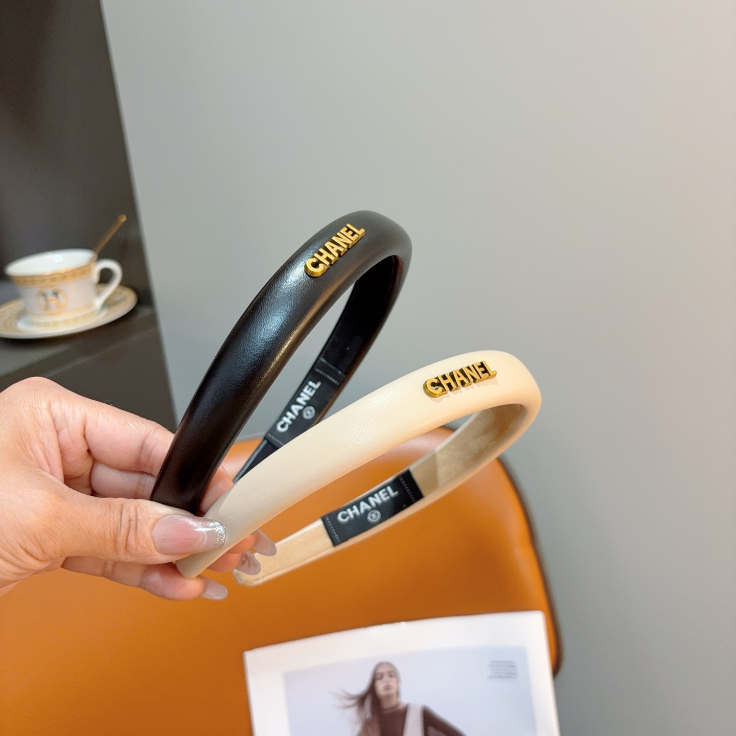 [TOP] CHANEL Hairband - 2 Colors - 711 Luxury