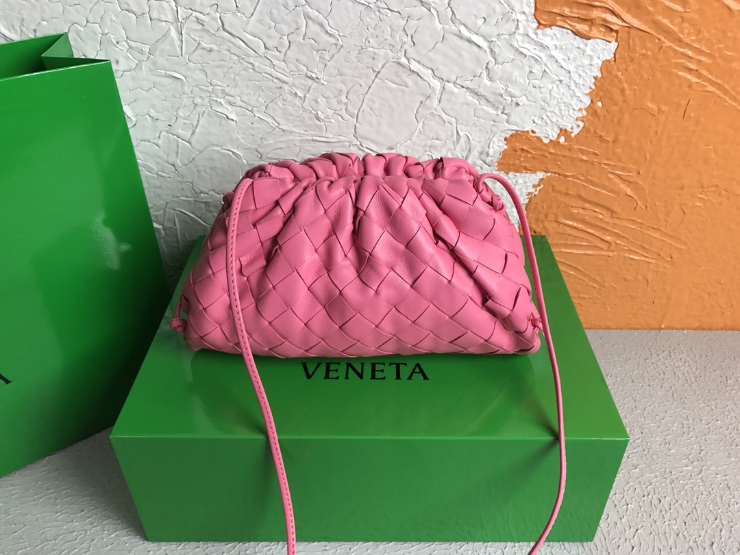 [TOP] Bottega Veneta BV The Pouch Bag 22x13x7cm - Pink - 711 Luxury