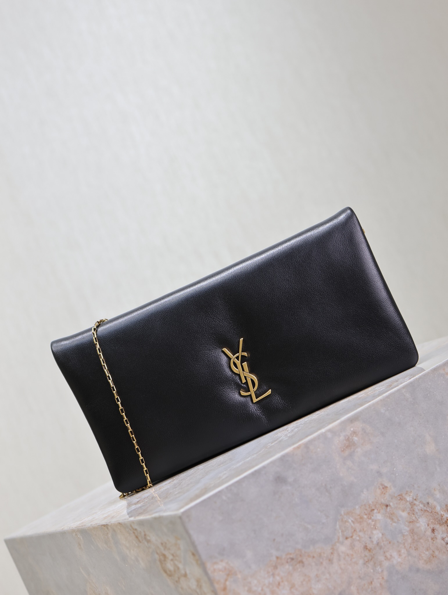 [TOP] Yves Saint Laurent YSL Calypso Mini Lambskin Chain Bag 24x20x3cm - Black & GHW - 711 Luxury