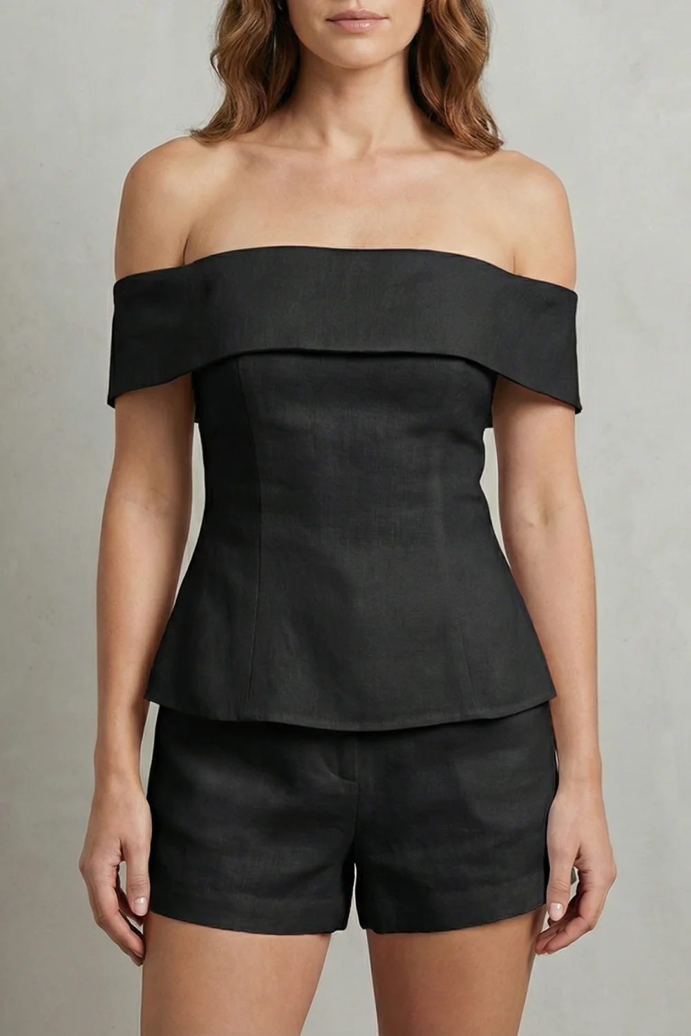 Alvienne – Off shoulder peplum elegance – Two piece set
