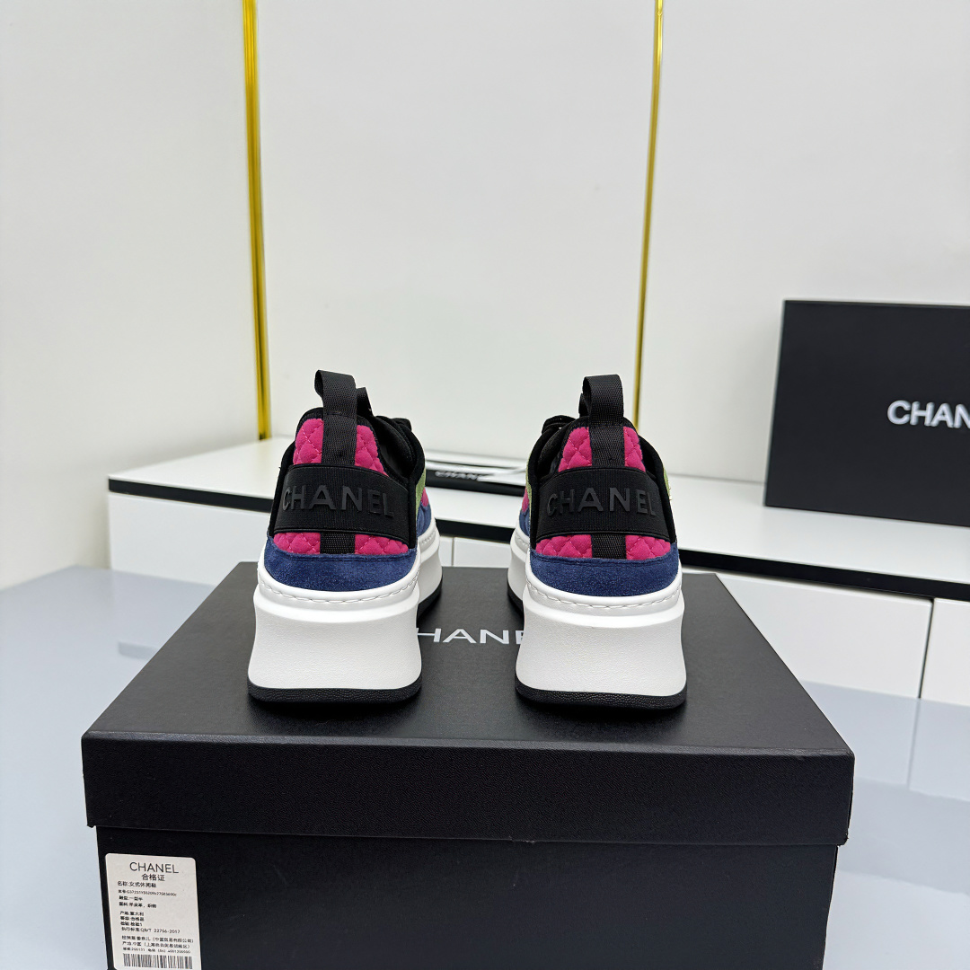 [TOP] CHANEL Sneakers - Pink