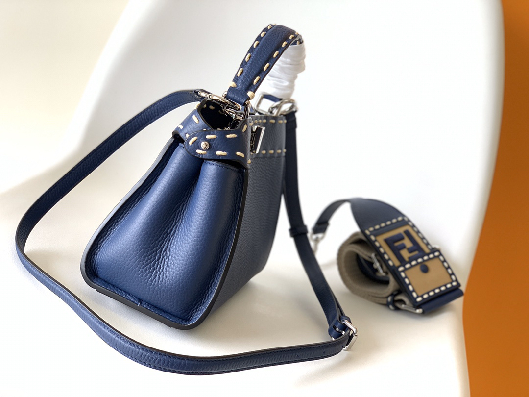 [TOP] FENDI Peekaboo Bag 23x11x18cm - Blue - 711 Luxury