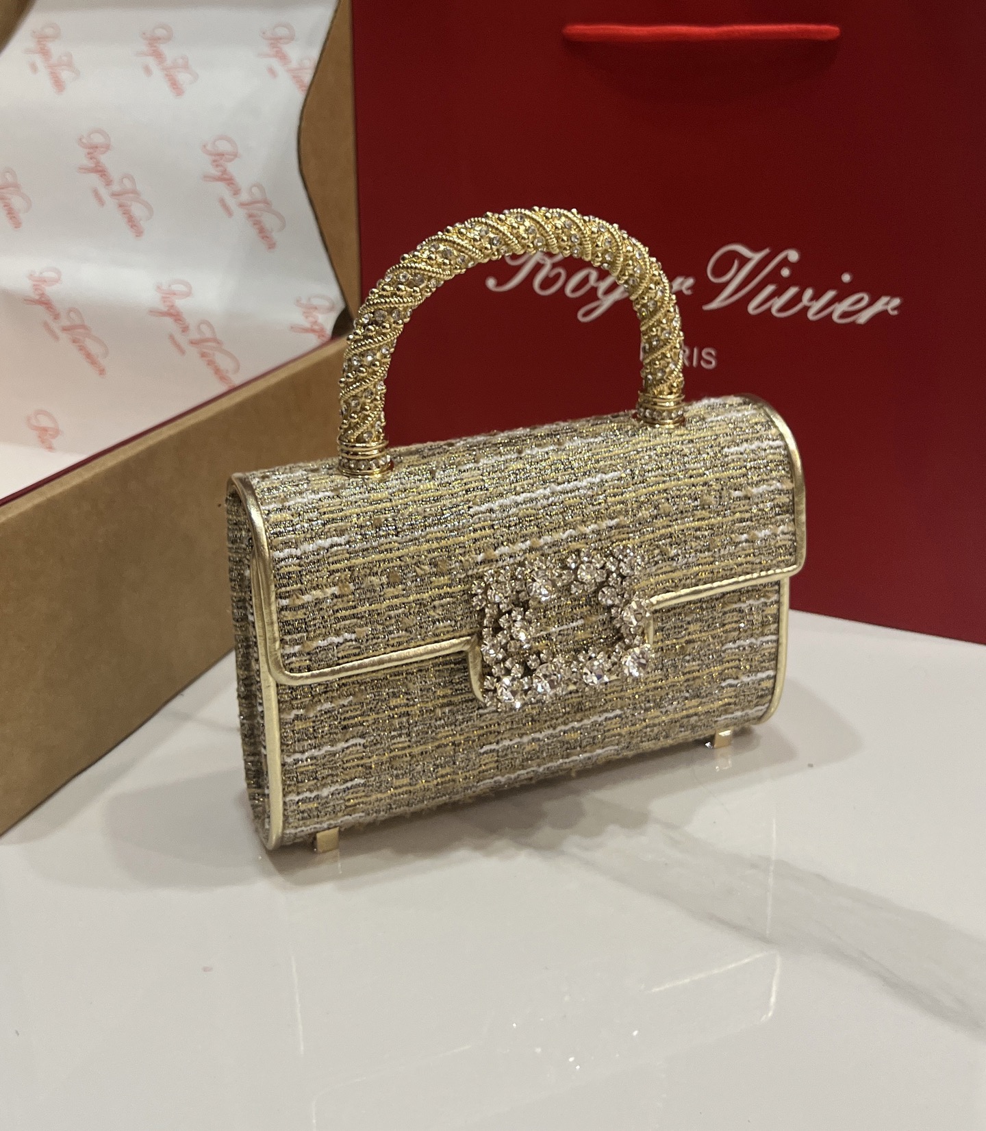 [TOP] ROGER VIVIER Diamond Bag 19-13-4 CM - Gold - 711 Luxury