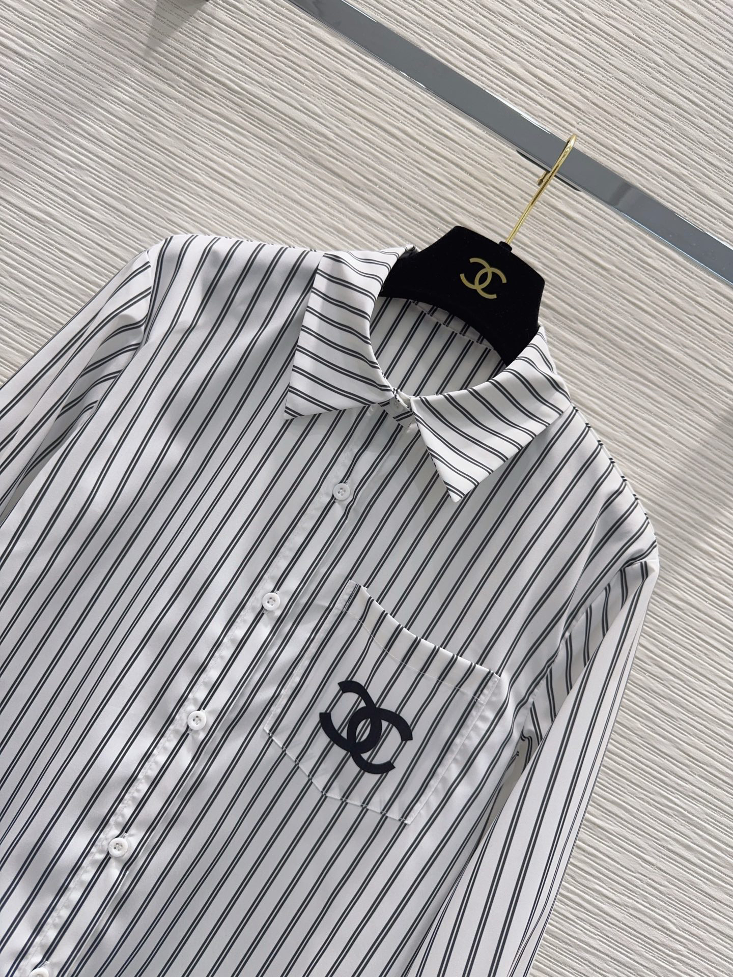 [TOP] CHANEL Shirt - Black