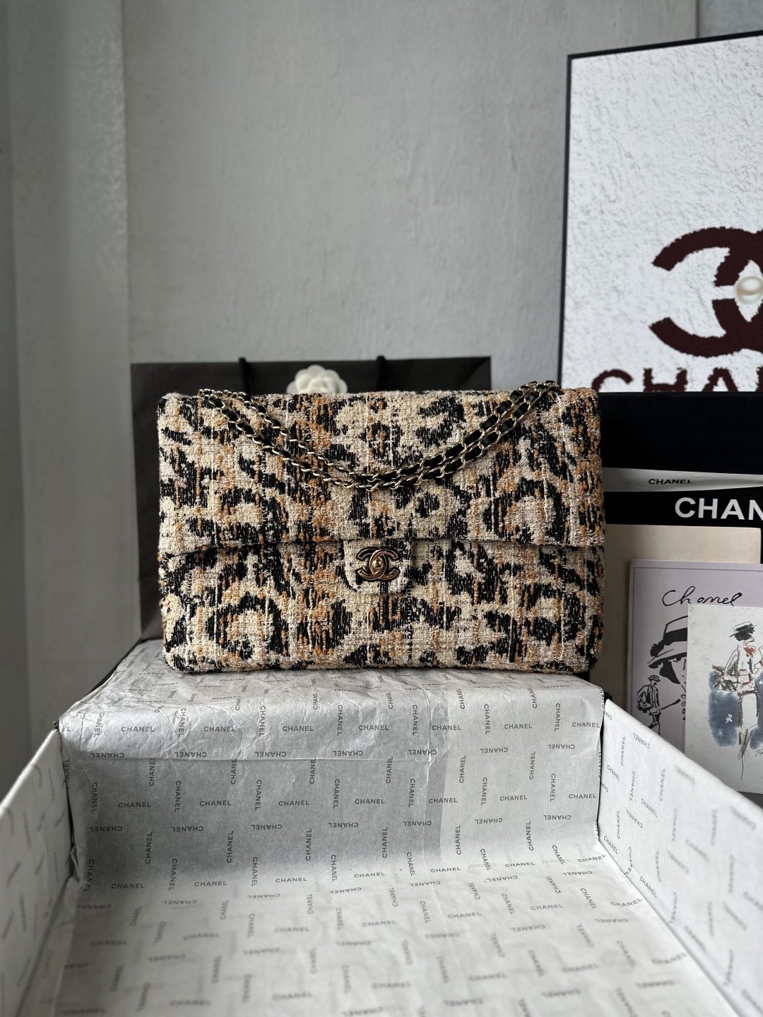 [TOP] CHANEL Maxi Flap Bag 38x26x11cm - Brown - 711 Luxury
