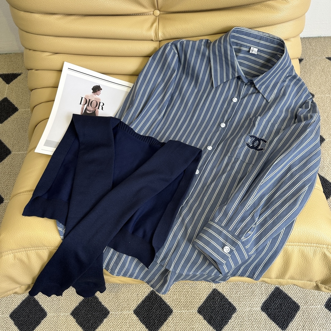 [TOP] CHANEL Shirt - Blue