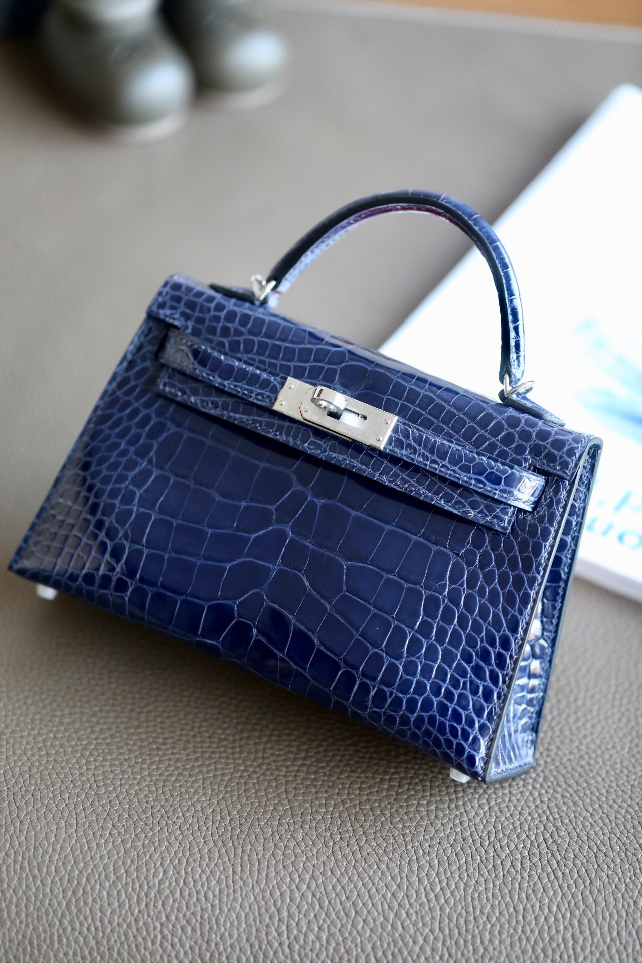 Hermes Kelly2 Mini 19 American alligator skin crocodile skin