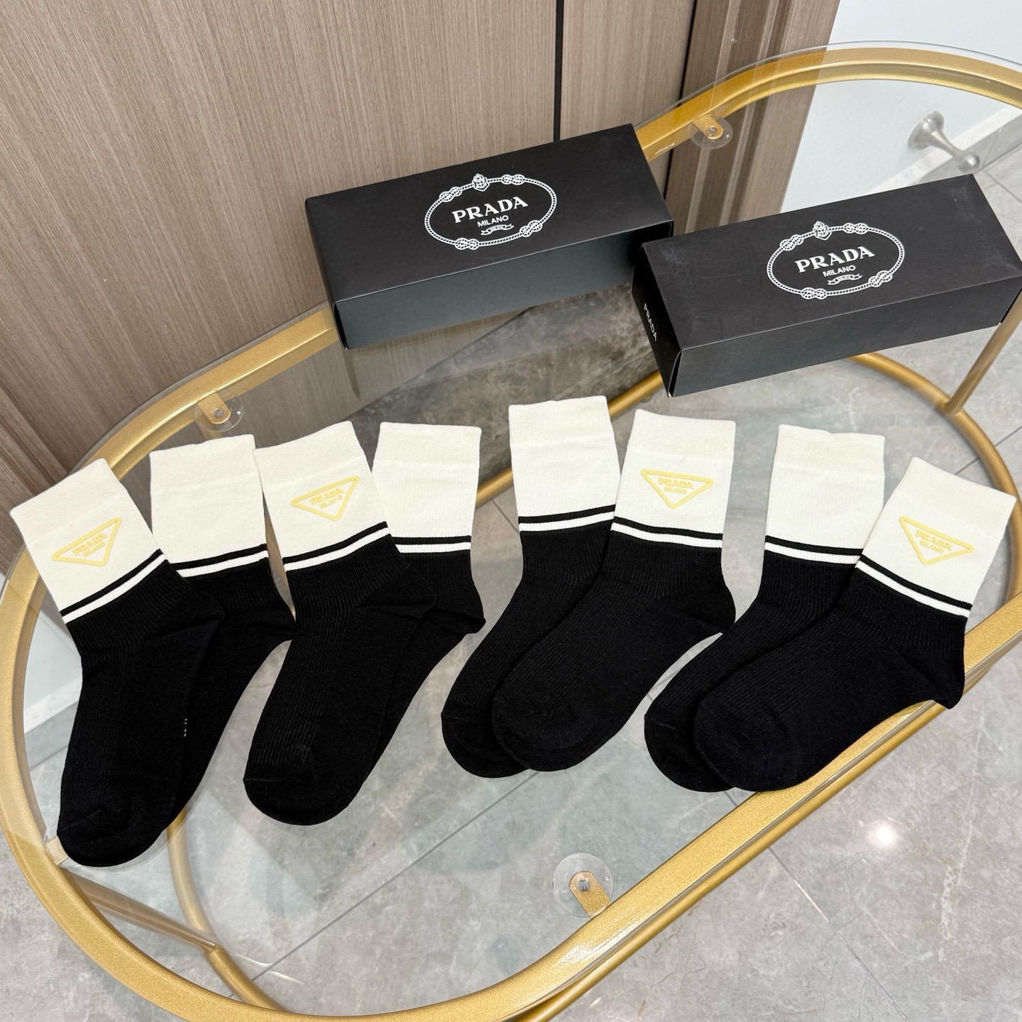 [TOP] PRADA Socks - 4 Pieces as a Set