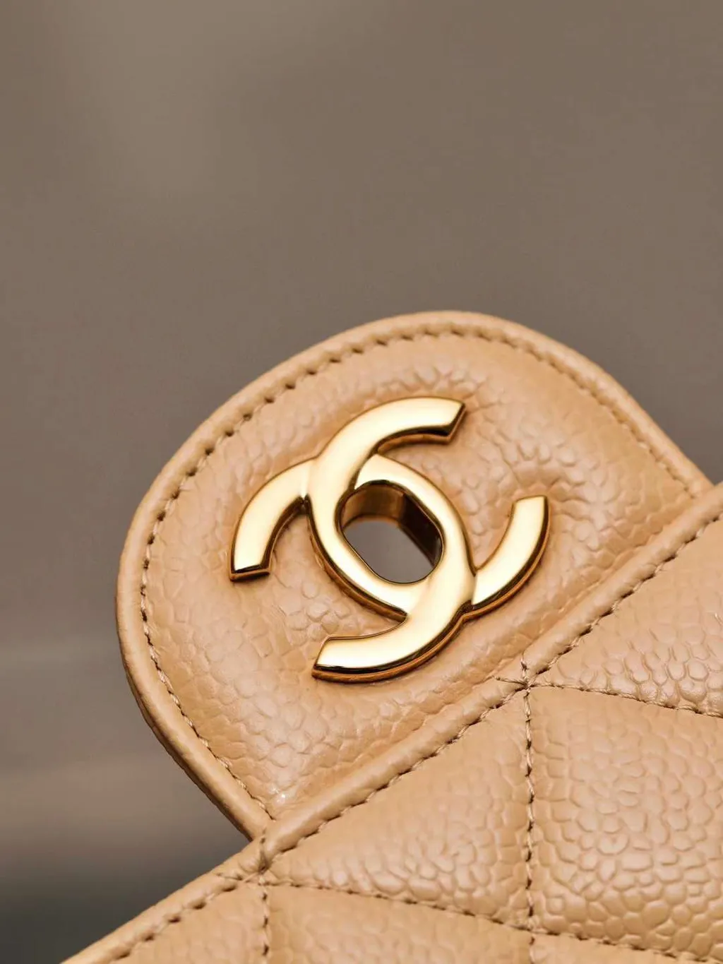 [TOP] CHANEL Classic Flap Bag 23cm - Apricot & GHW