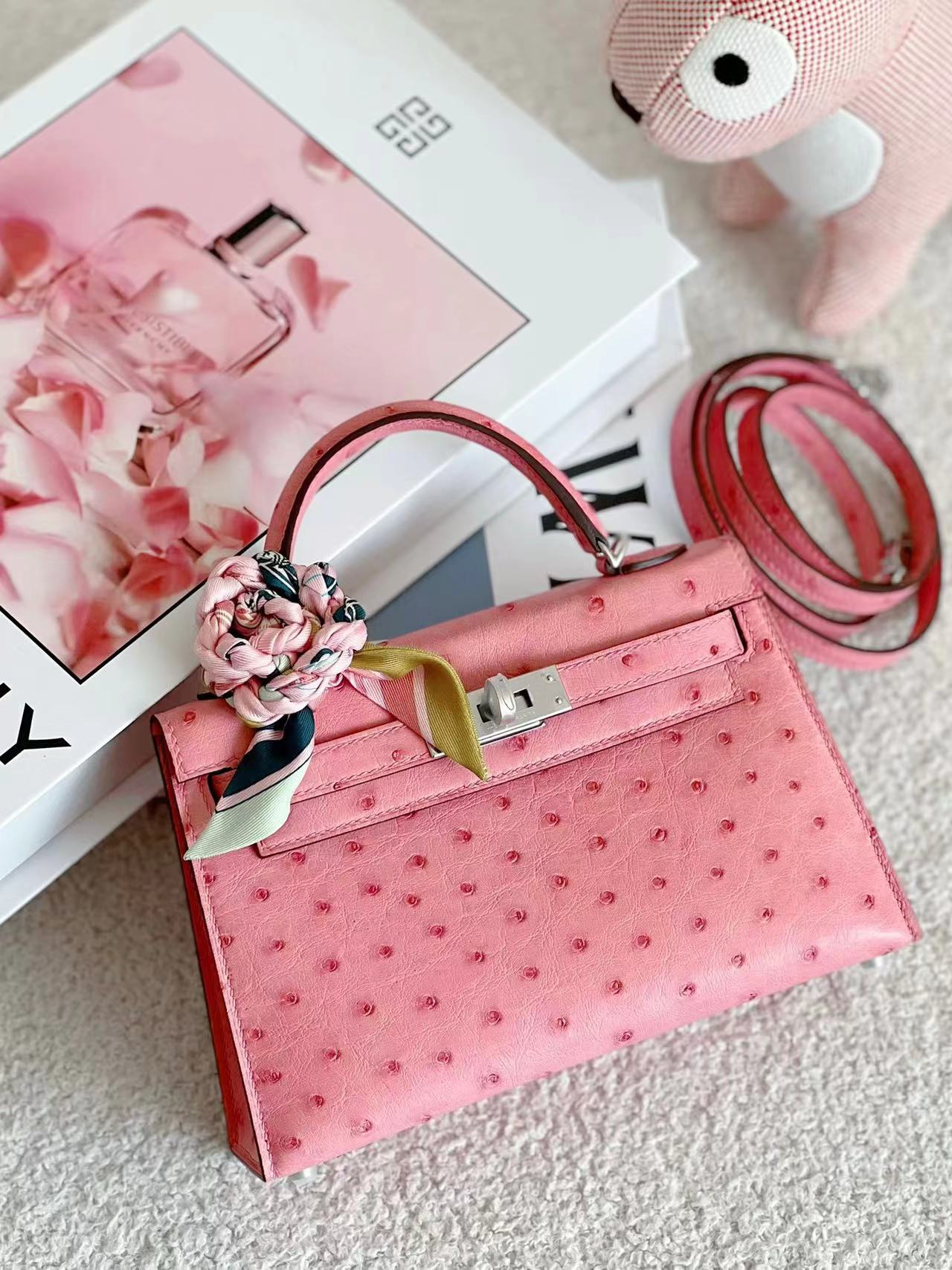 Hermes Kelly2 Mini 19 South African ostrich skin