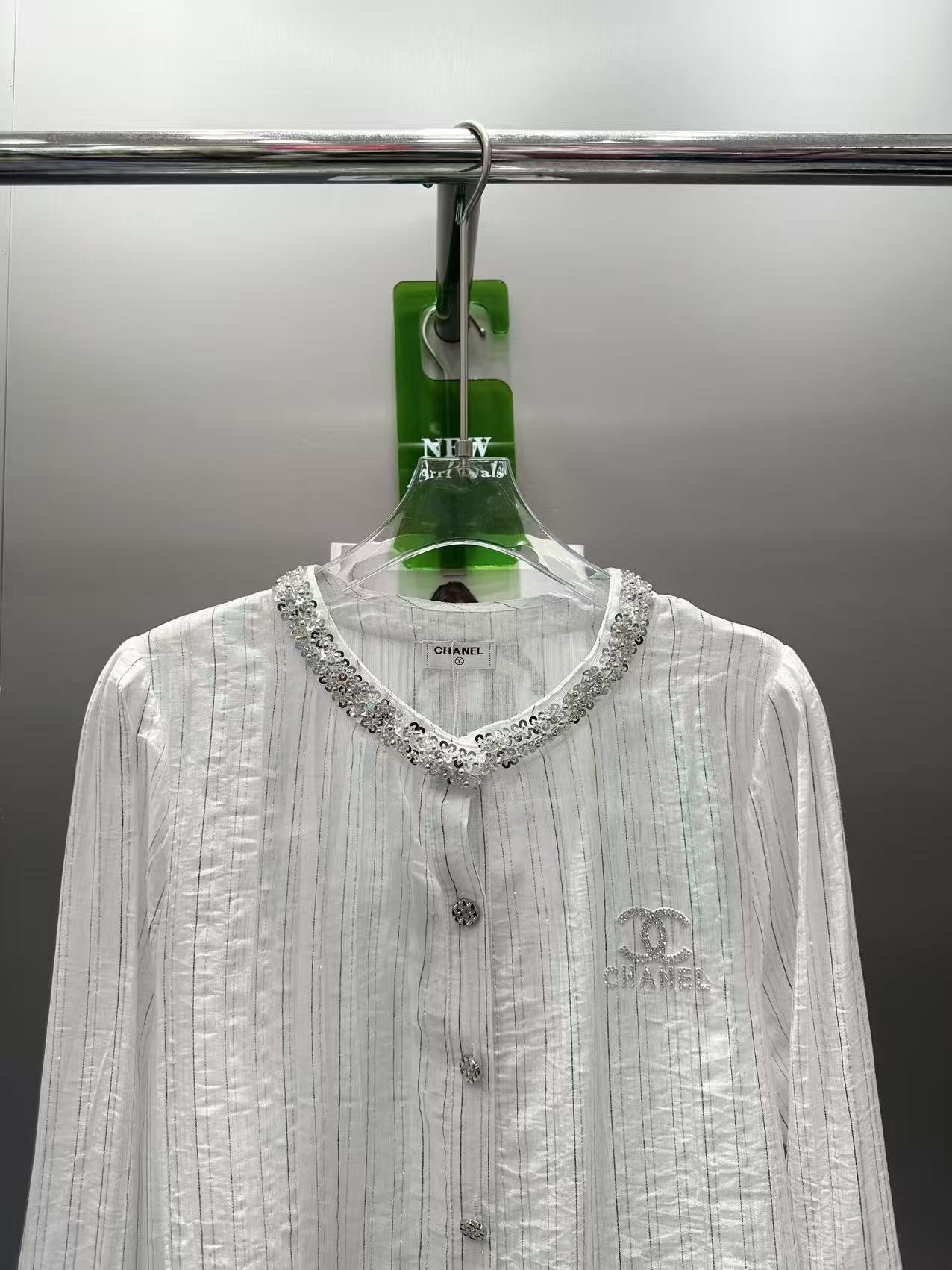 [TOP] CHANEL Shirt - White - 711 Luxury