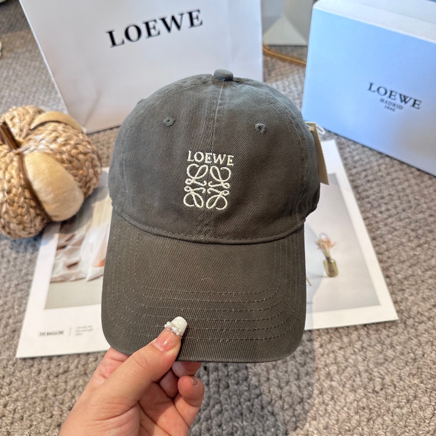 [TOP] LOEWE Baseball Cap - Grey - 711 Luxury