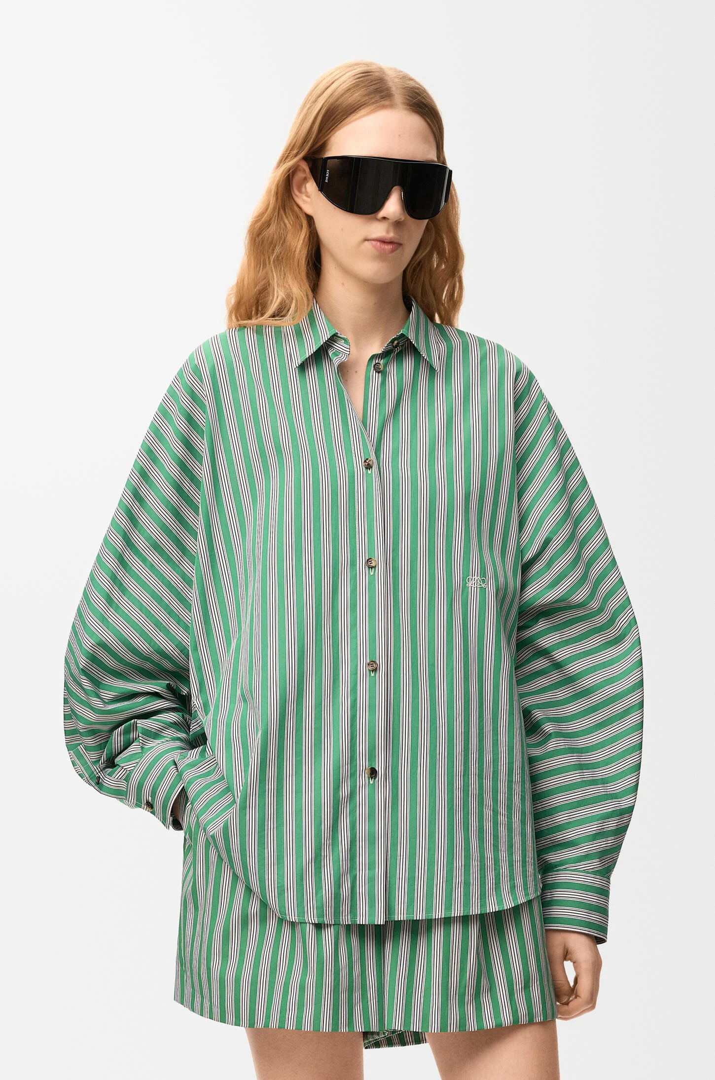 Loewe green Clothing LOEWE Shirt in cotton Green #394976 View 2 | Nigo Office
