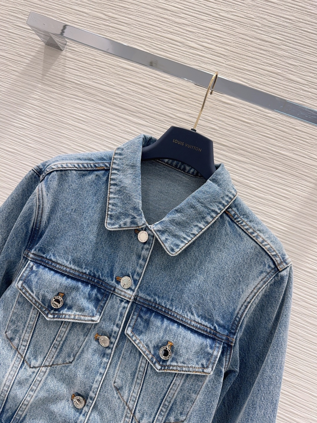 [TOP] Louis Vuitton LV Denim Jacket - Blue