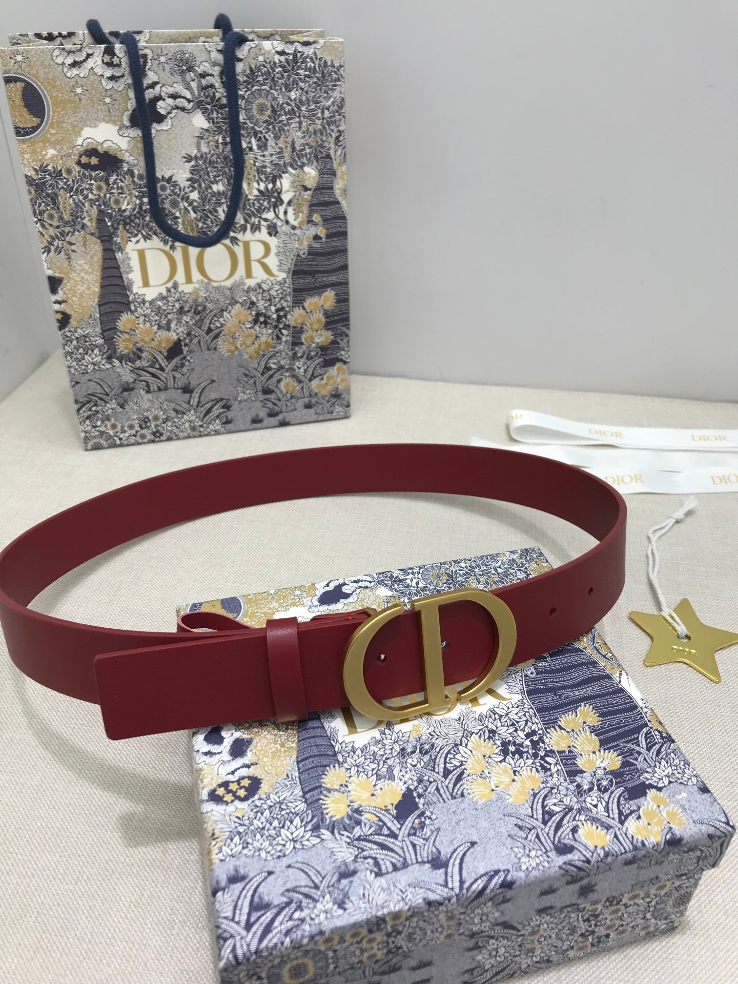 [TOP] Christian Dior Belt Cowhide 35mm - Red - 711 Luxury