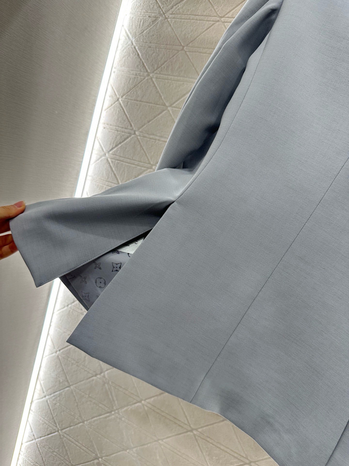 [TOP] Louis Vuitton LV Blazer - Gray