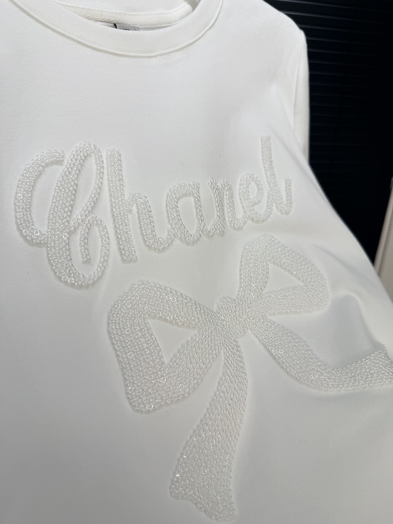 [TOP] CHANEL T-shirt - White