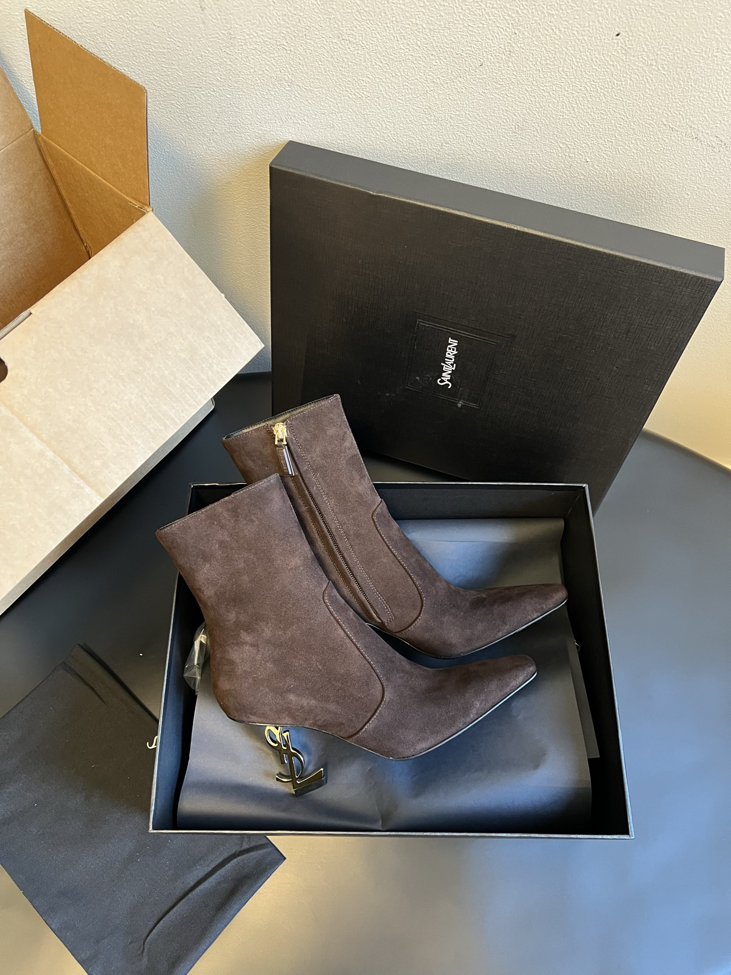 Saint Laurent Shoes Saint Laurent Opyum Booties in Smooth Leather 9CM #378075 View 2 | Nigo Office